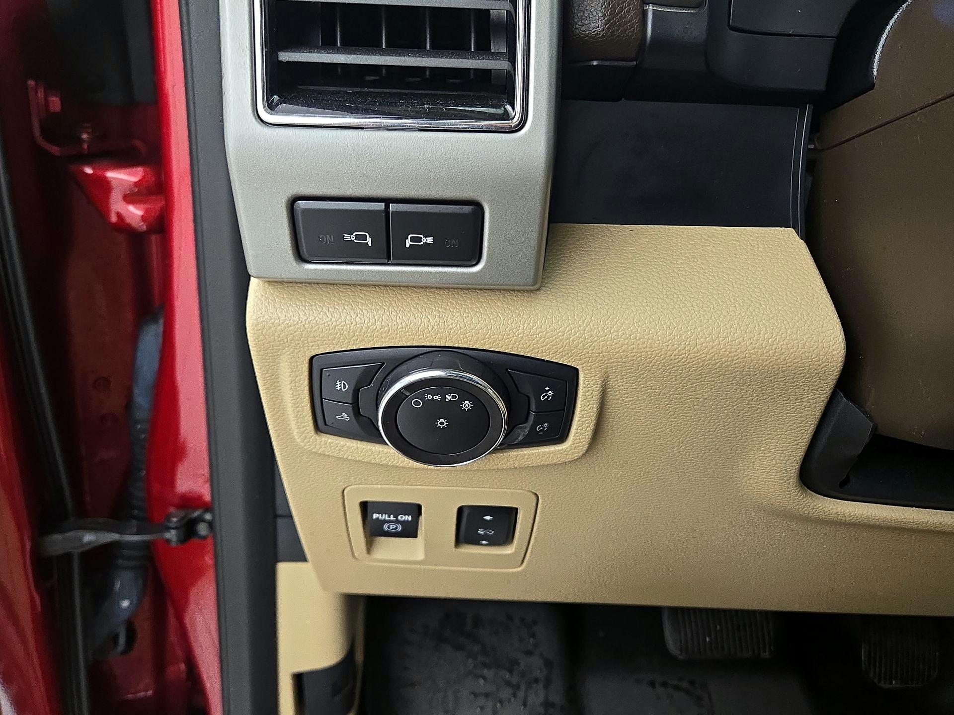 Thumbnail: 2018 Ford F-150 - 13