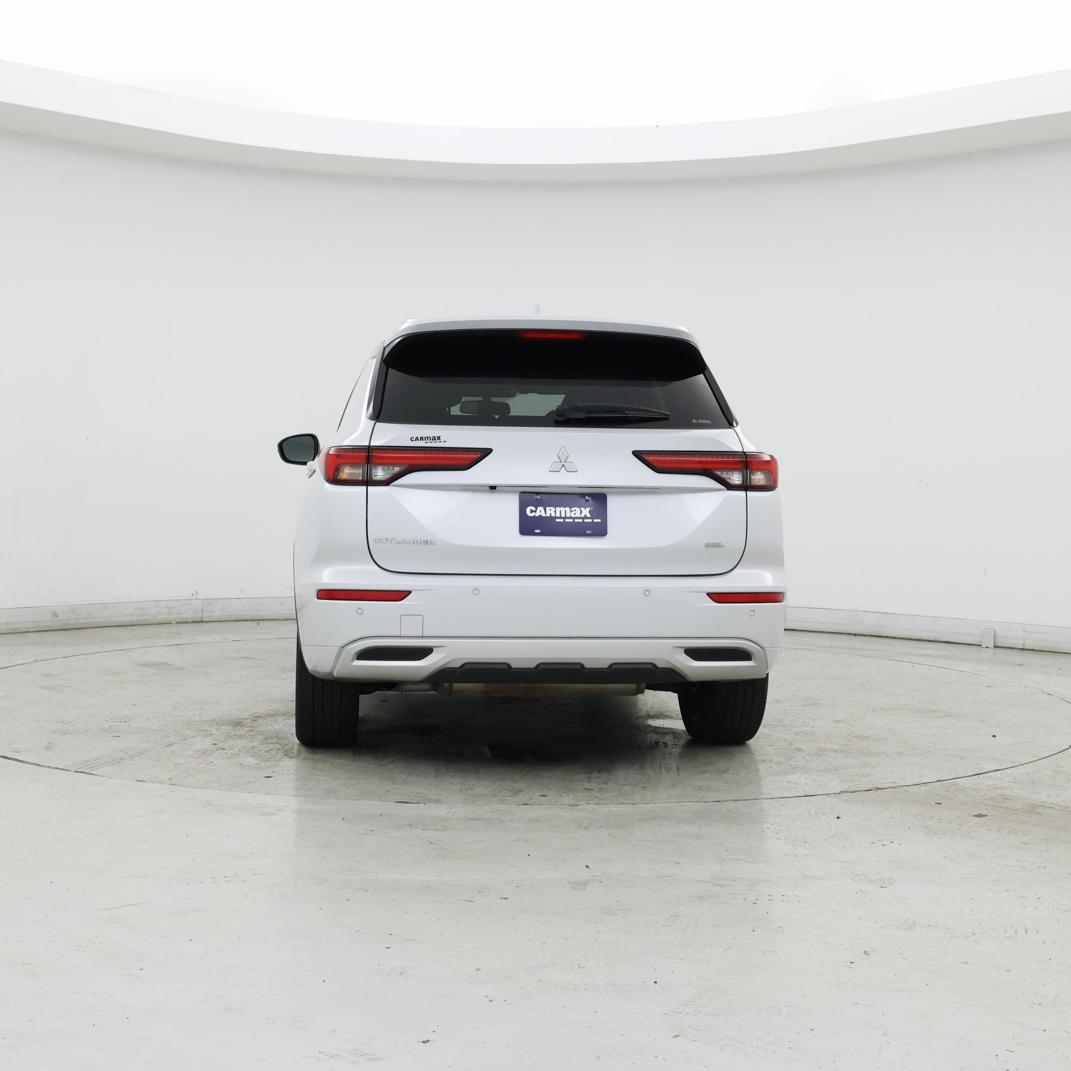 Thumbnail: 2022 Mitsubishi Outlander - 6