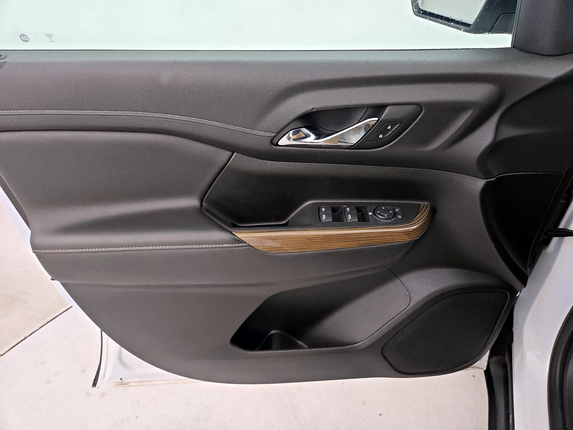 Thumbnail: 2023 GMC Acadia - 12