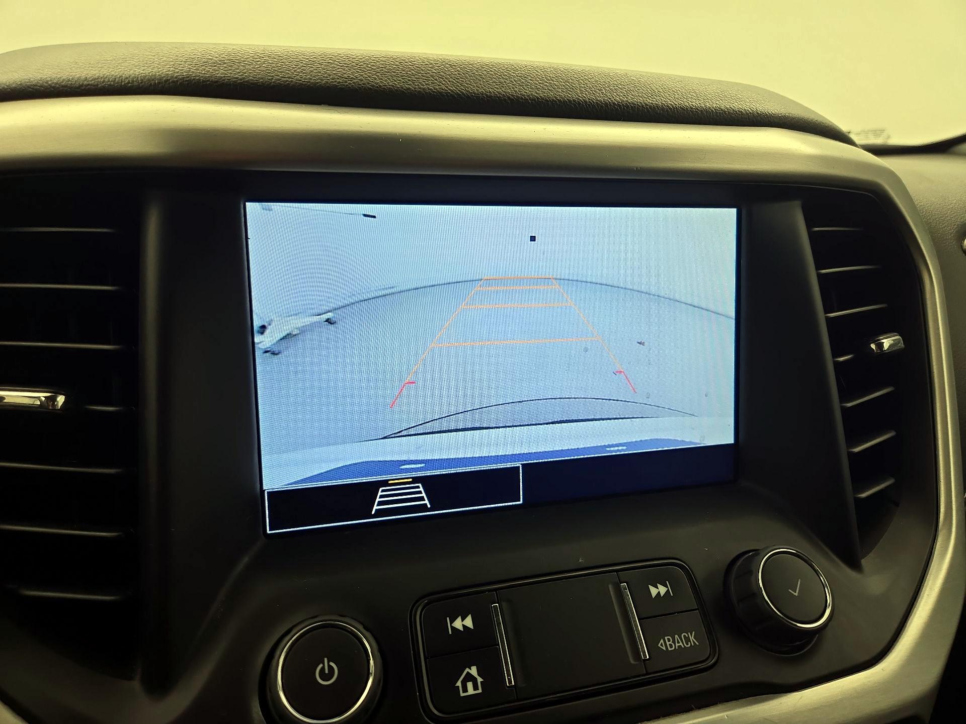 Thumbnail: 2023 GMC Acadia - 14