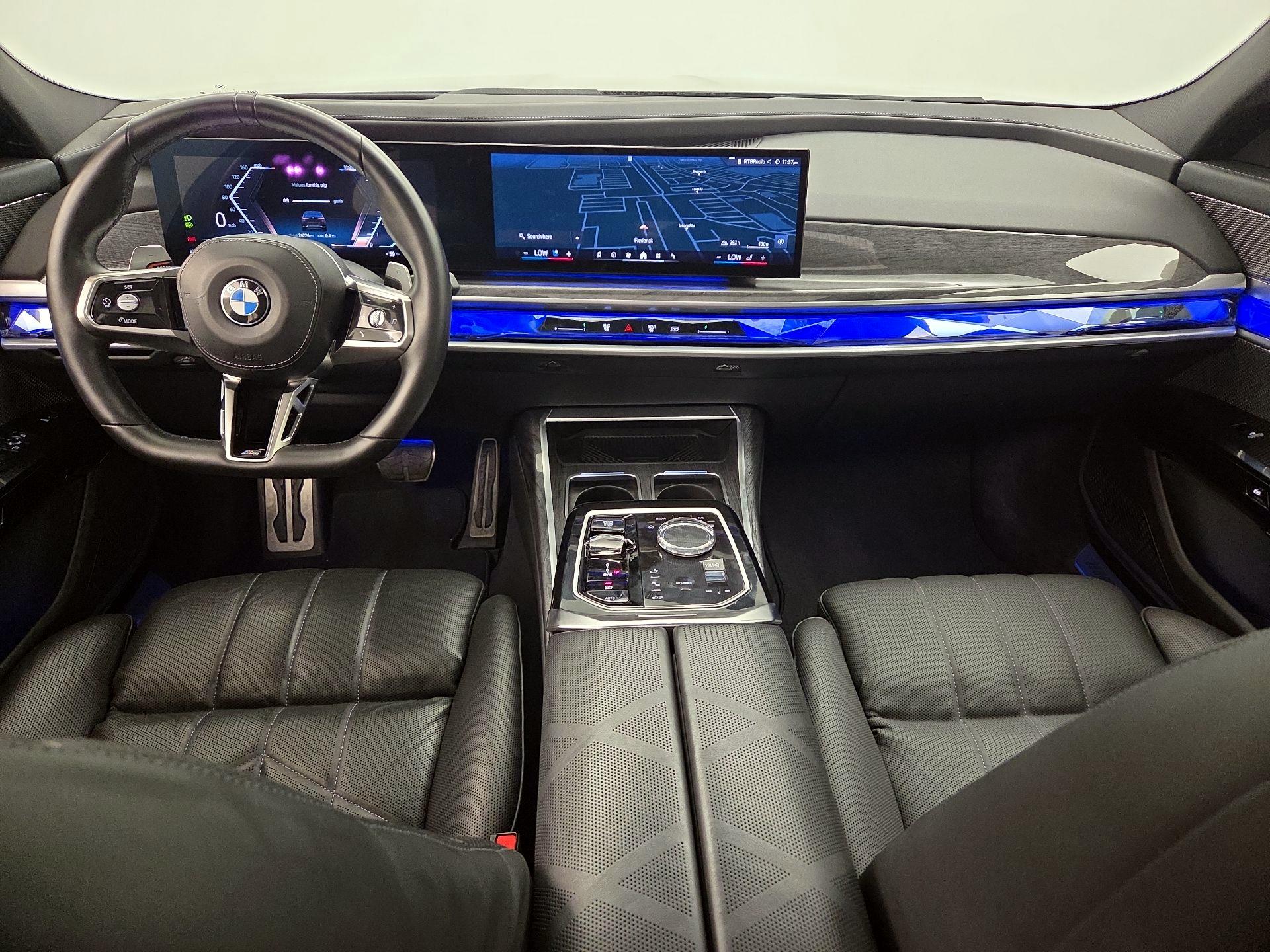 Thumbnail: 2024 BMW 7 Series - 9