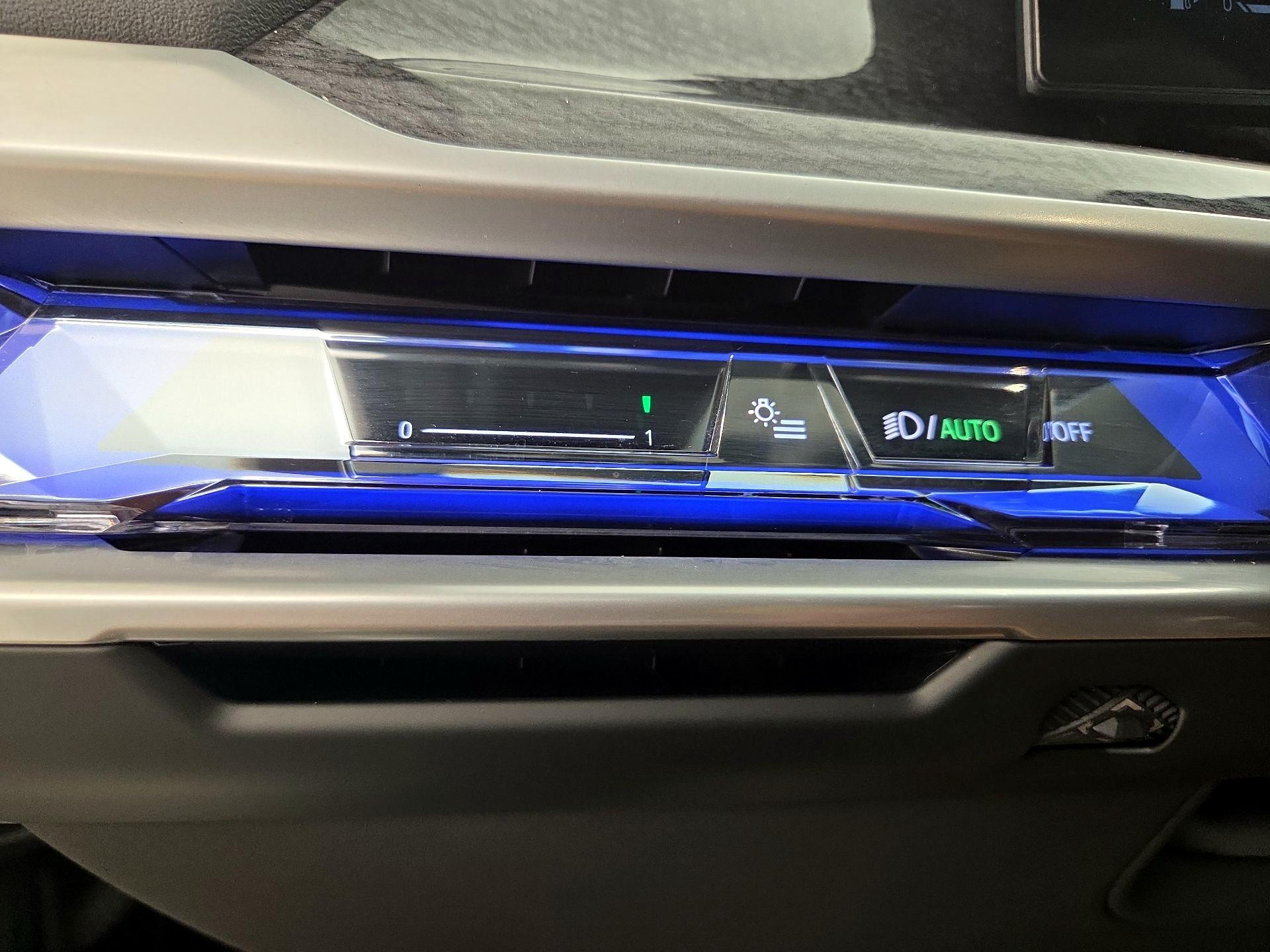 Thumbnail: 2024 BMW 7 Series - 13