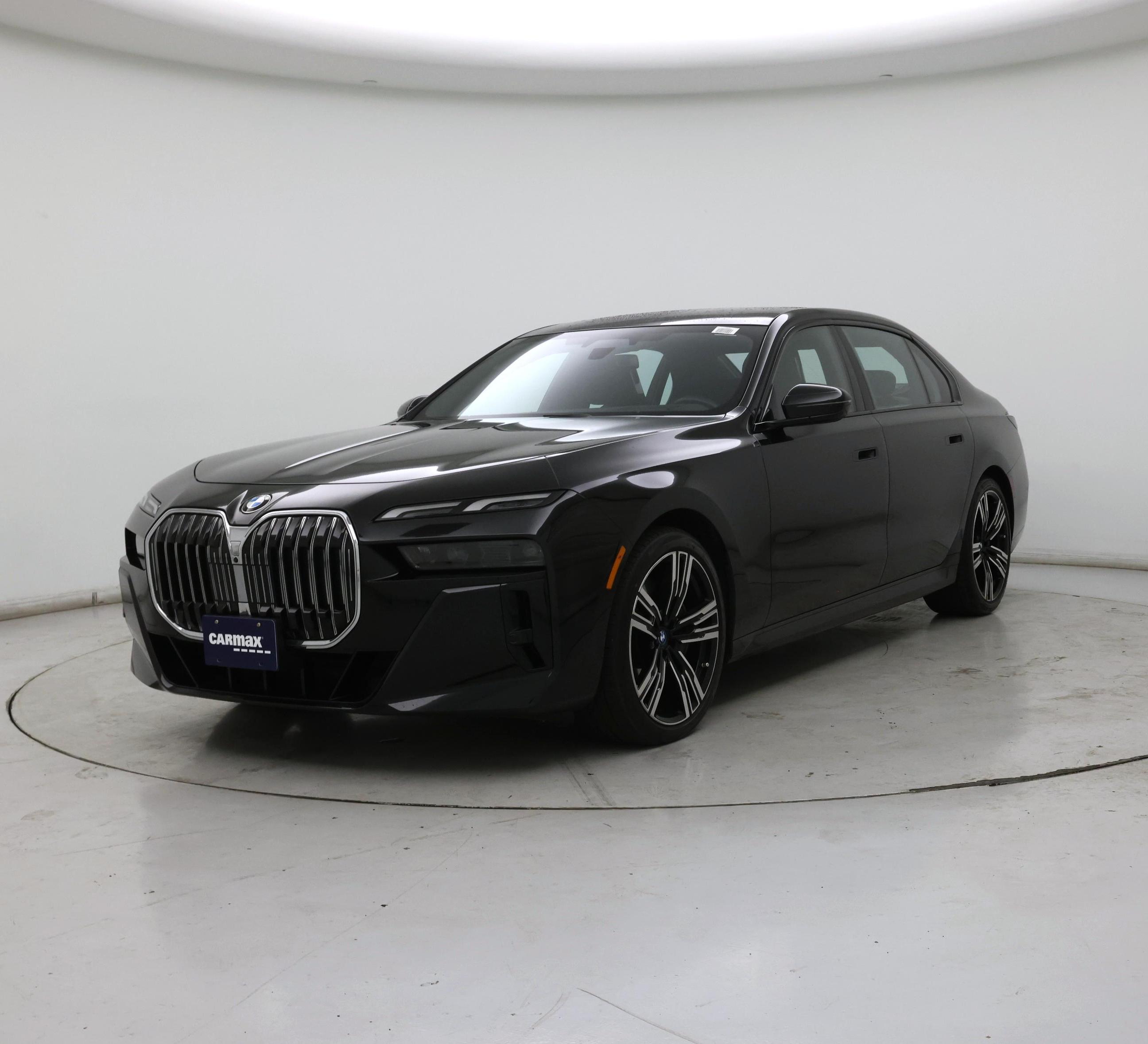 Thumbnail: 2024 BMW 7 Series - 4