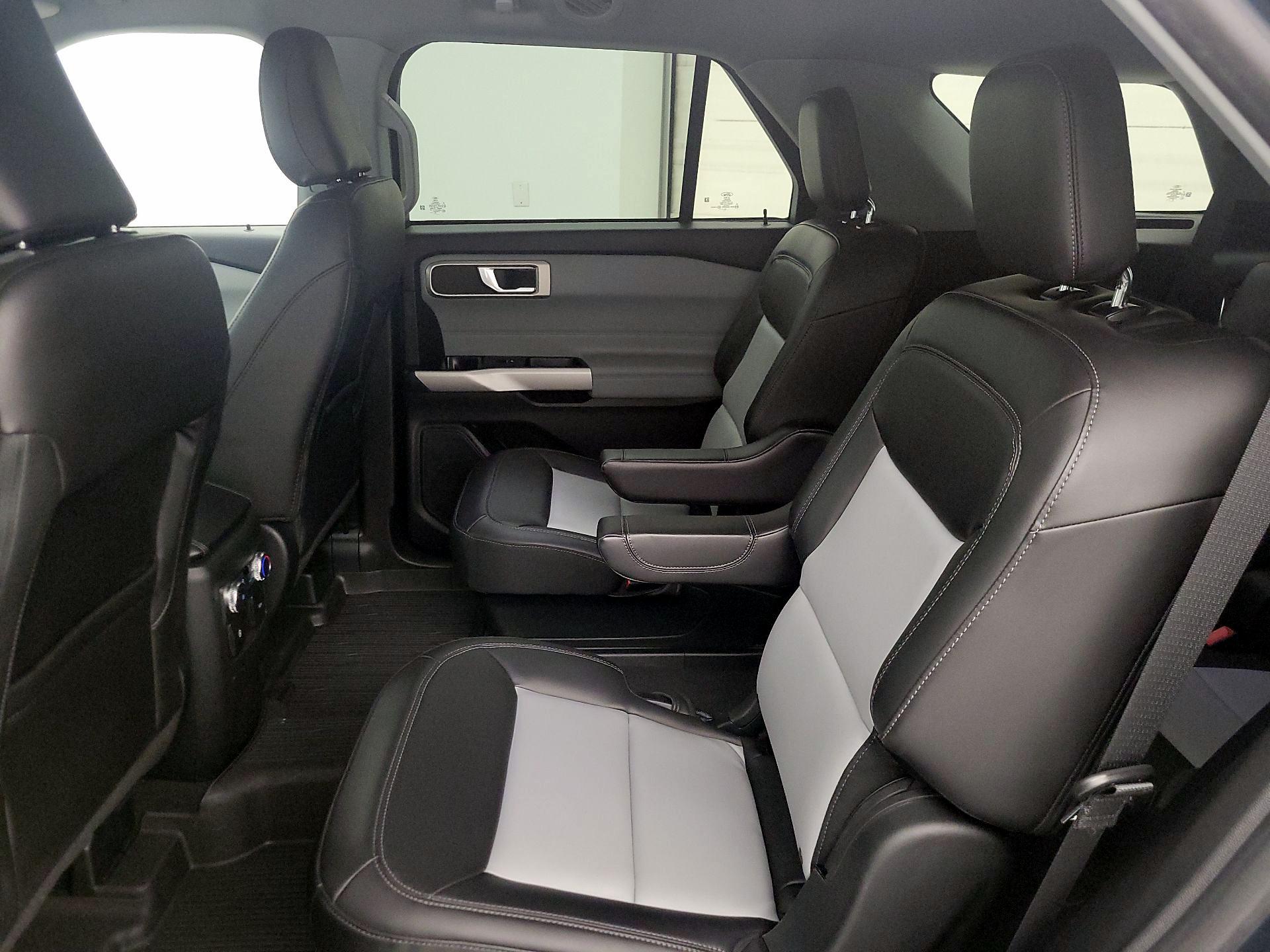 Thumbnail: 2022 Ford Explorer - 20