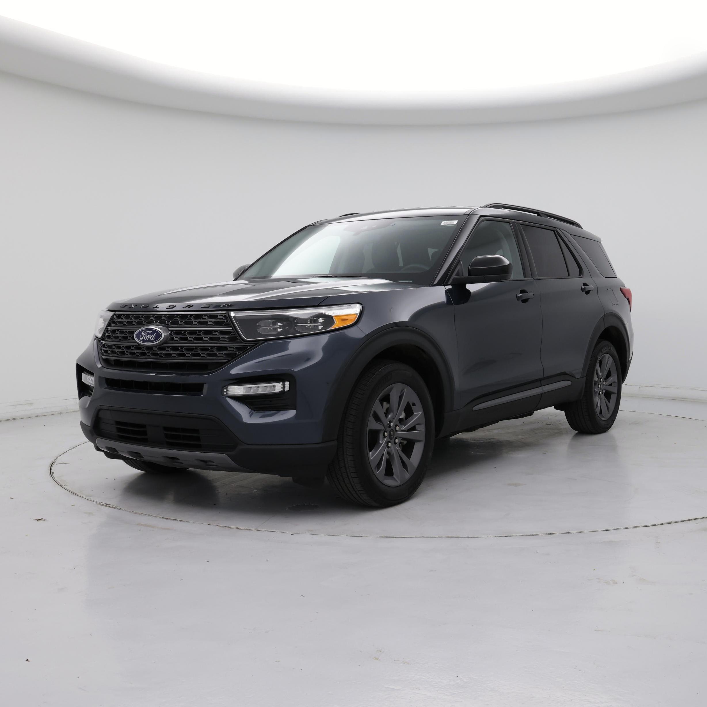 Thumbnail: 2022 Ford Explorer - 4