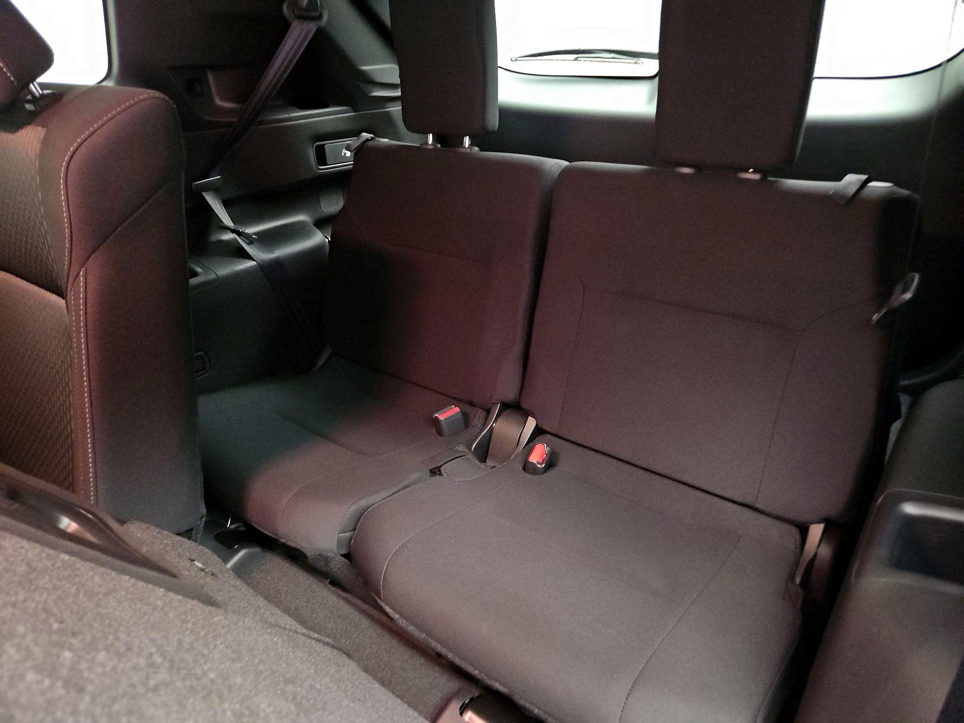 Thumbnail: 2024 Mitsubishi Outlander - 20