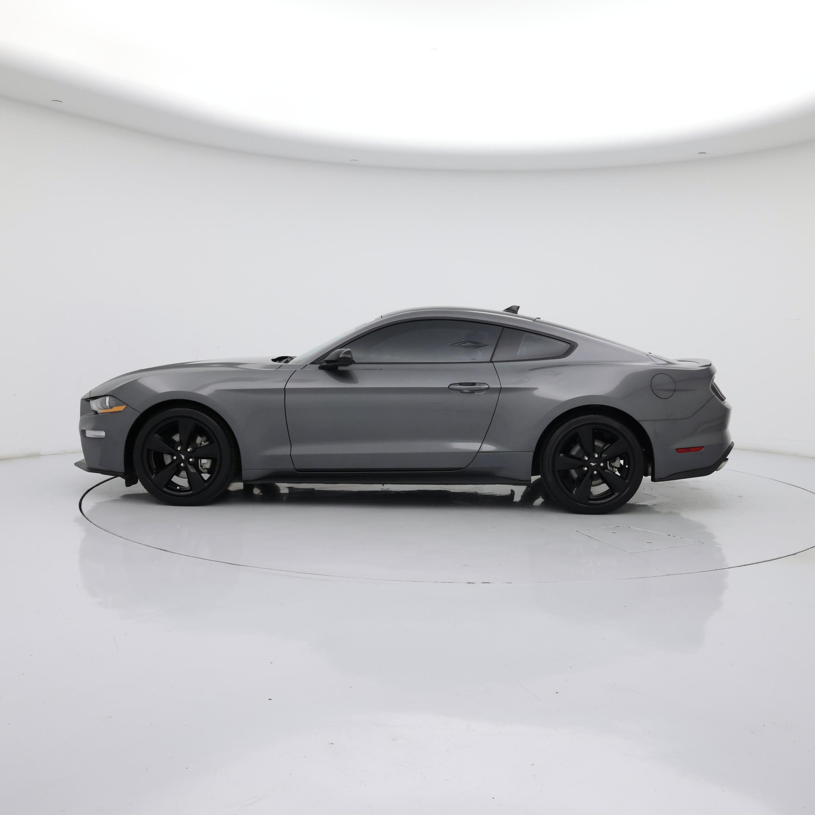 Thumbnail: 2022 Ford Mustang - 3