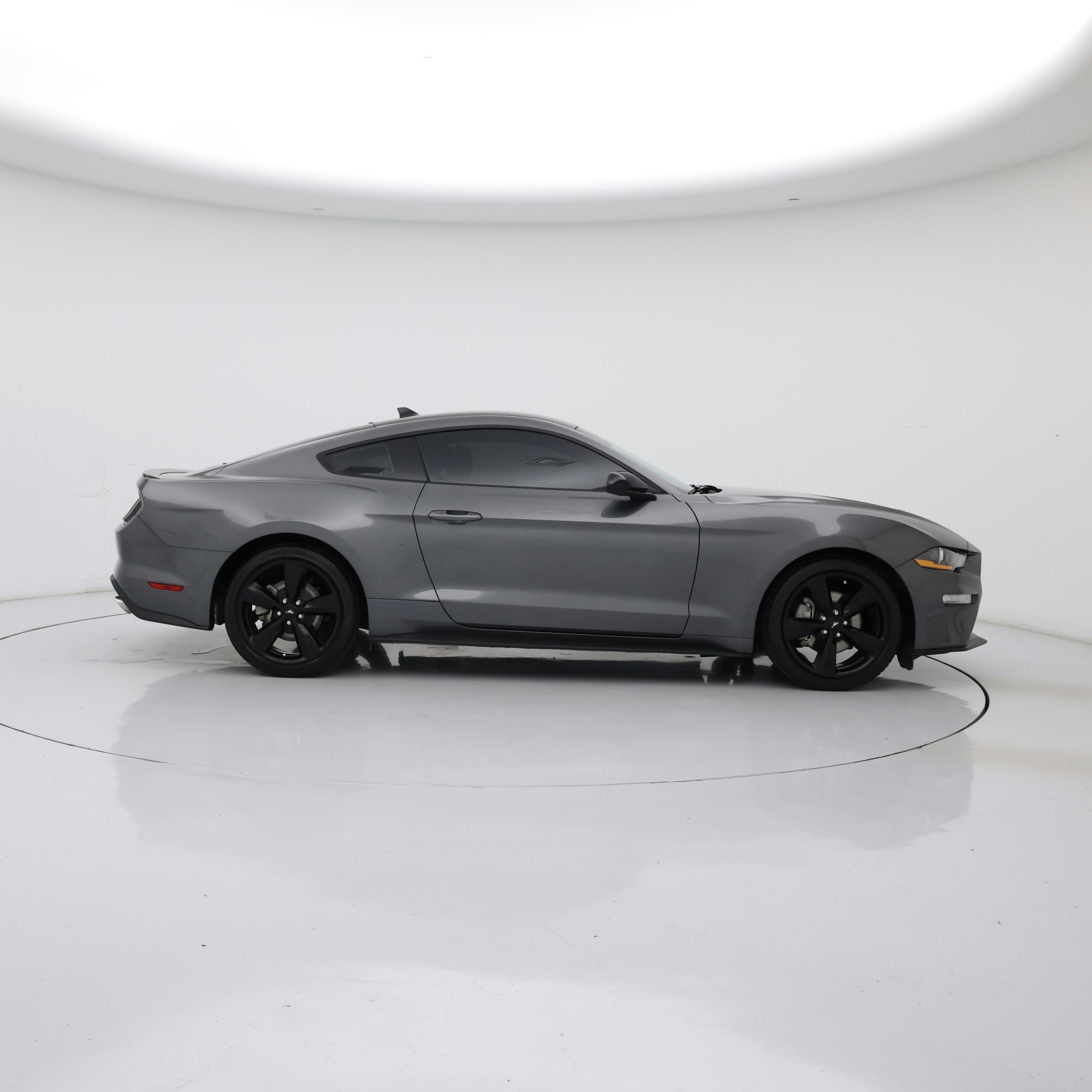 Thumbnail: 2022 Ford Mustang - 7
