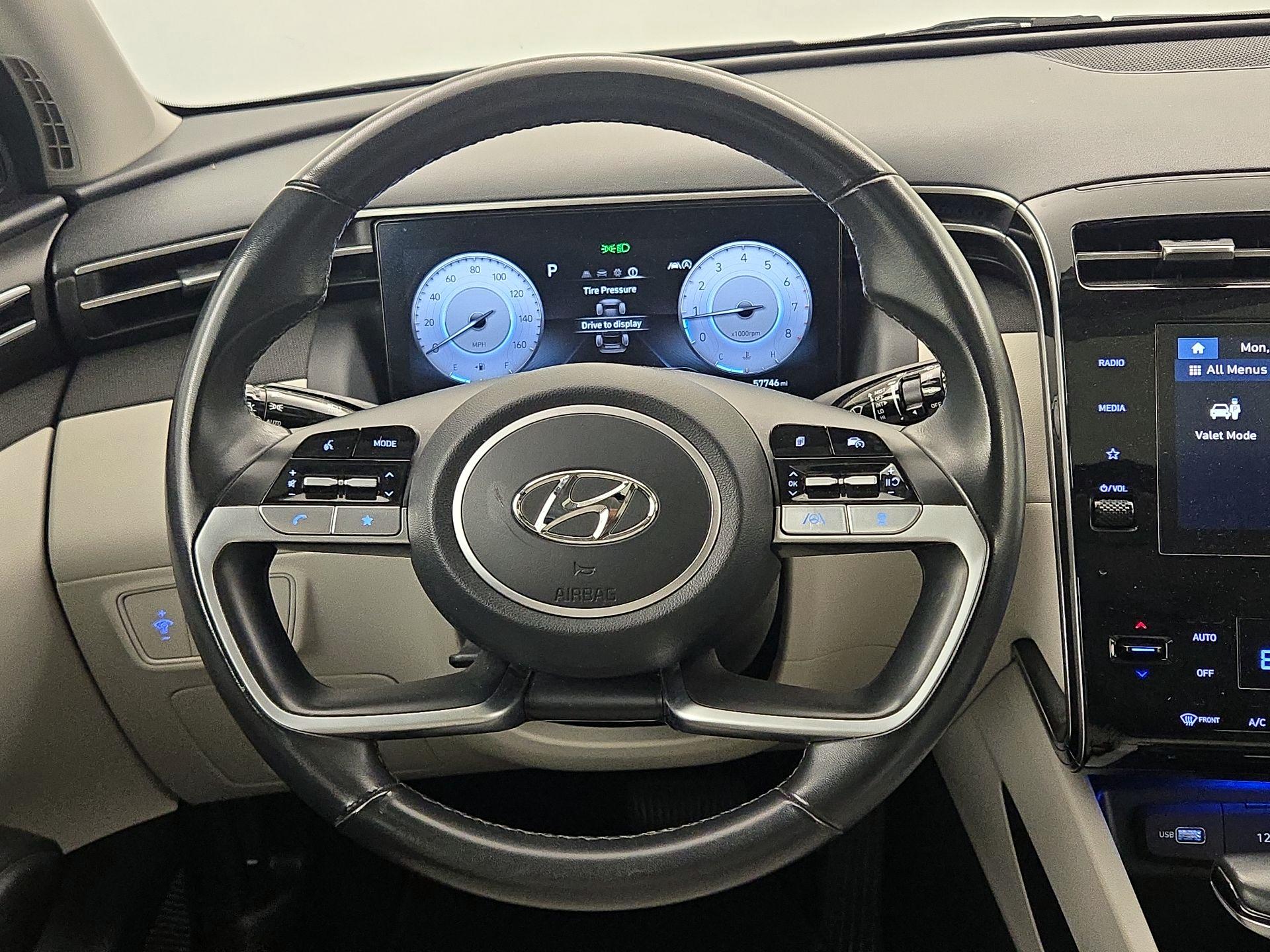 Thumbnail: 2023 Hyundai Tucson - 10