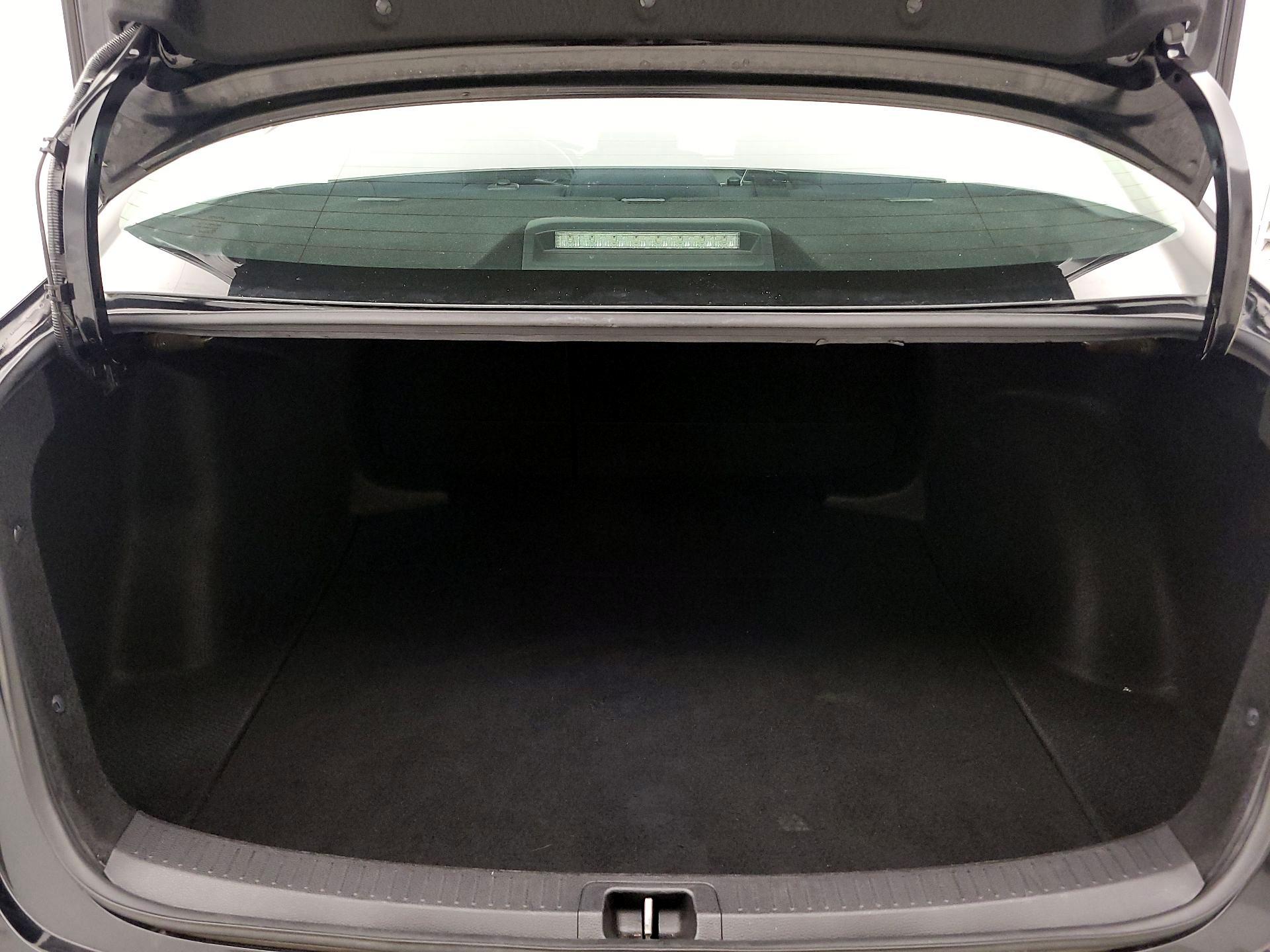 Thumbnail: 2023 Toyota Corolla - 20