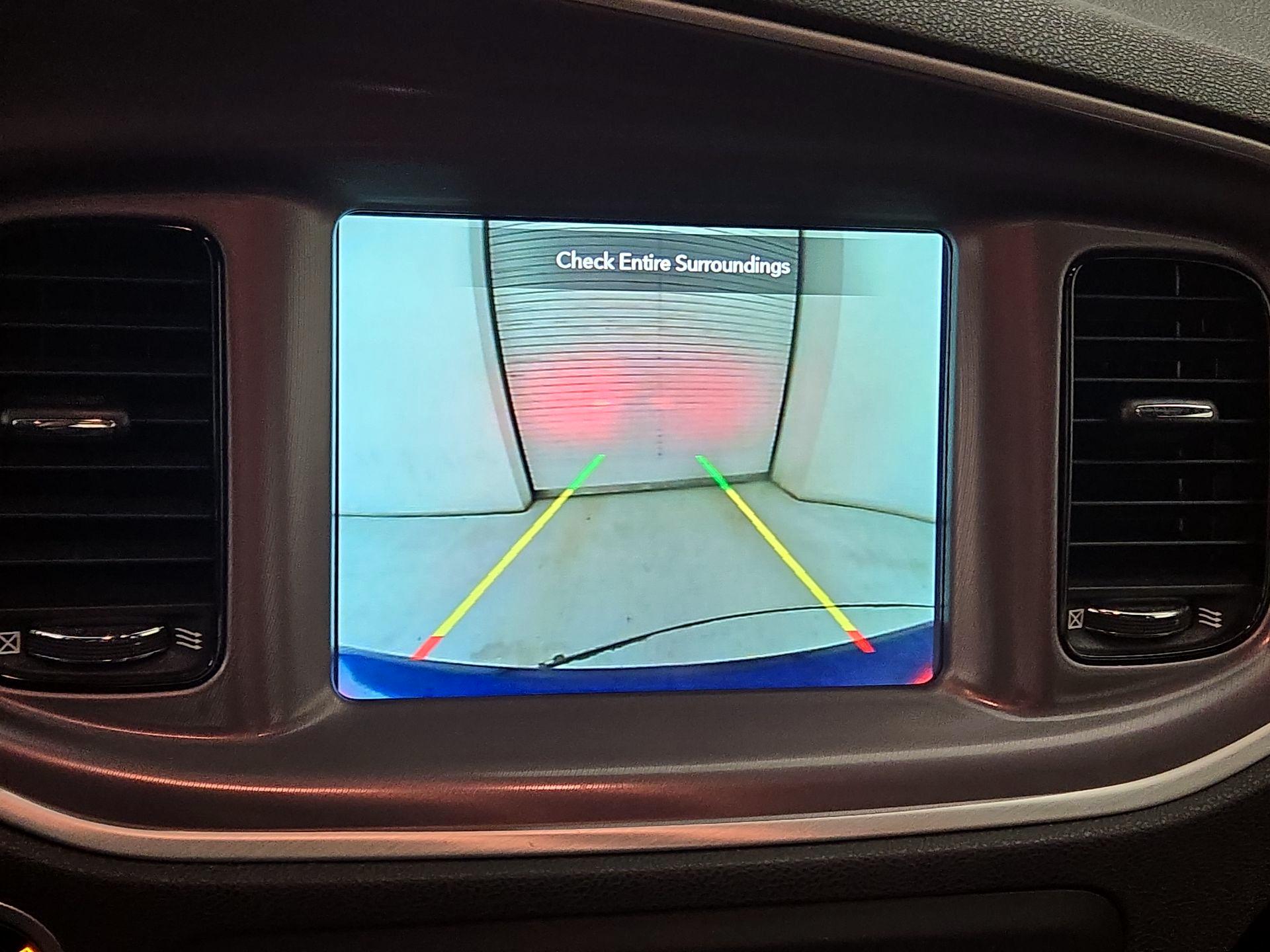 Thumbnail: 2022 Dodge Charger - 14