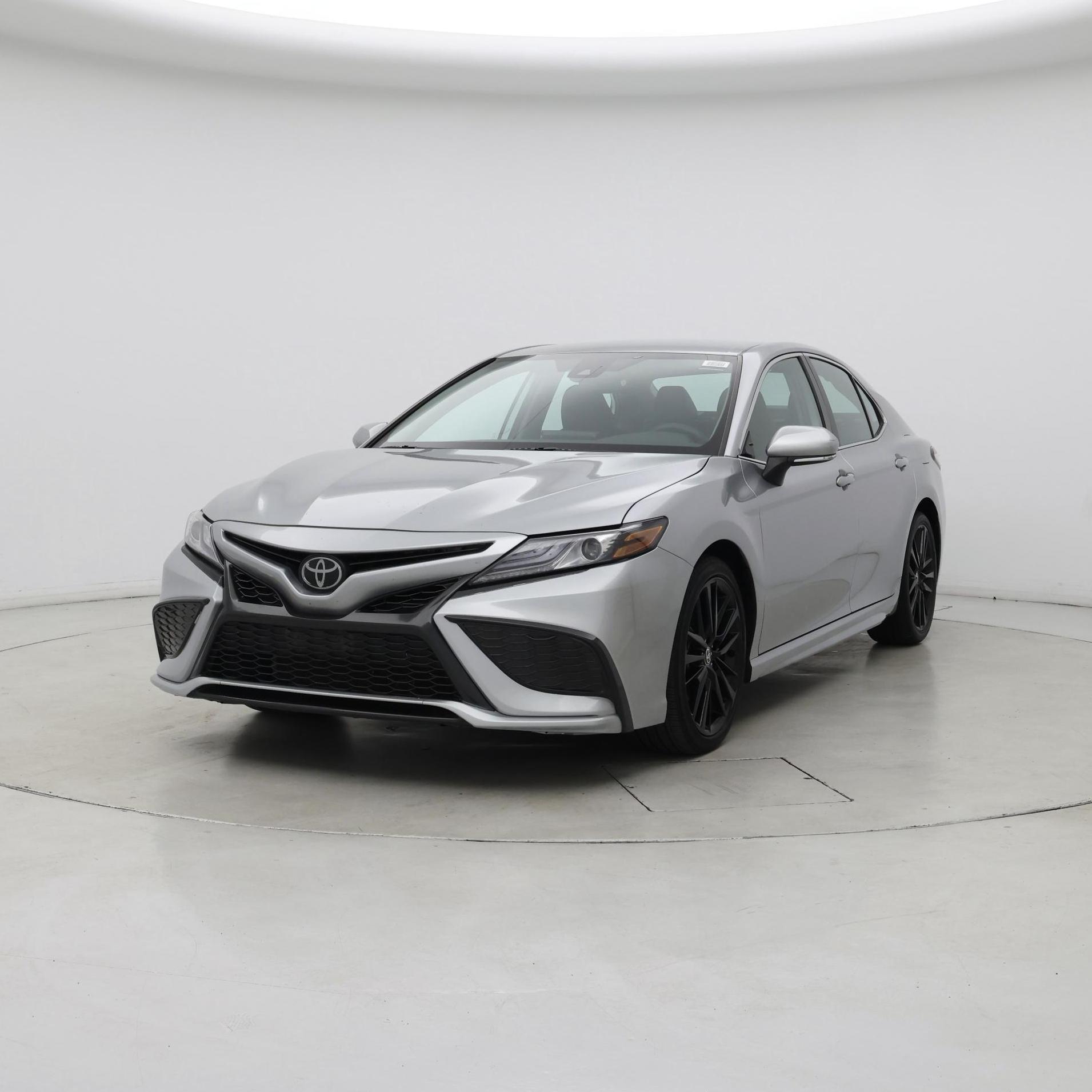 Thumbnail: 2023 Toyota Camry - 4