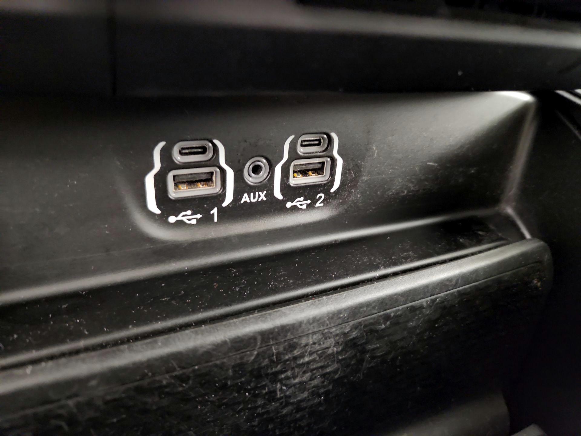 Thumbnail: 2021 RAM 1500 - 18