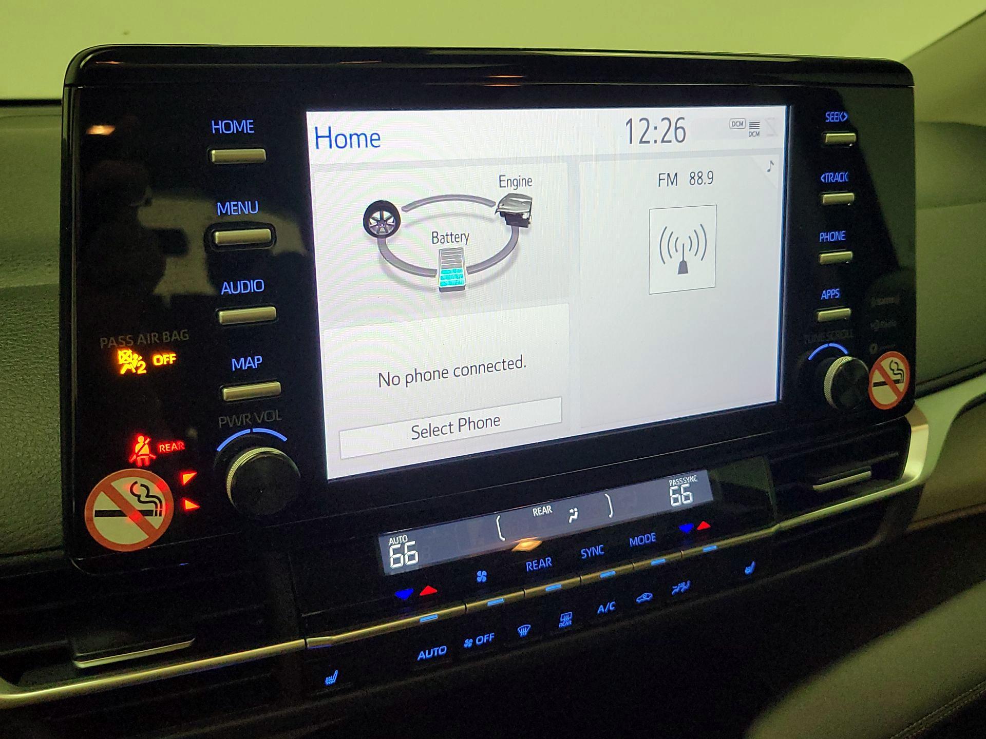 Thumbnail: 2023 Toyota Sienna - 15