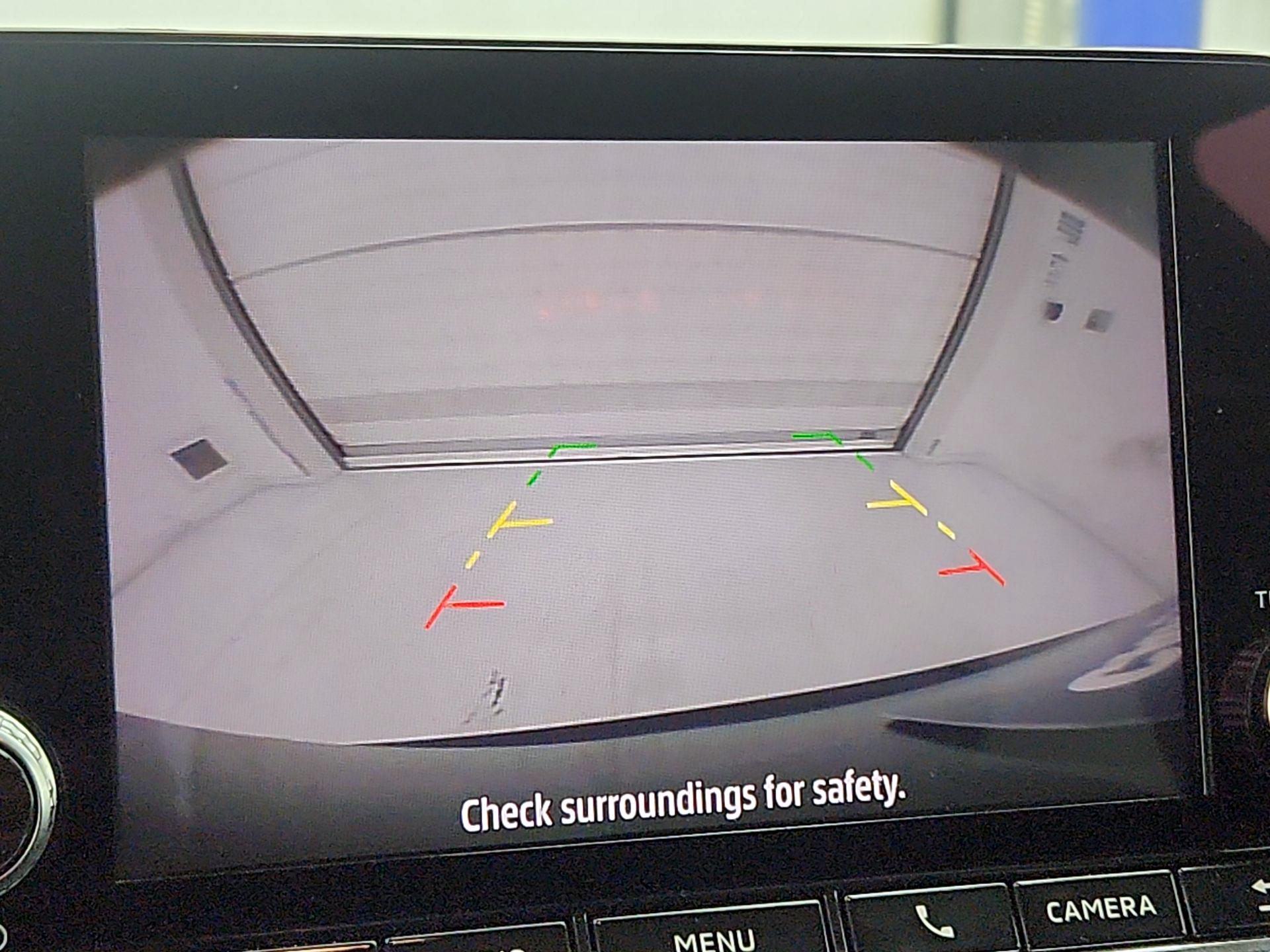 Thumbnail: 2022 Mitsubishi Outlander - 14