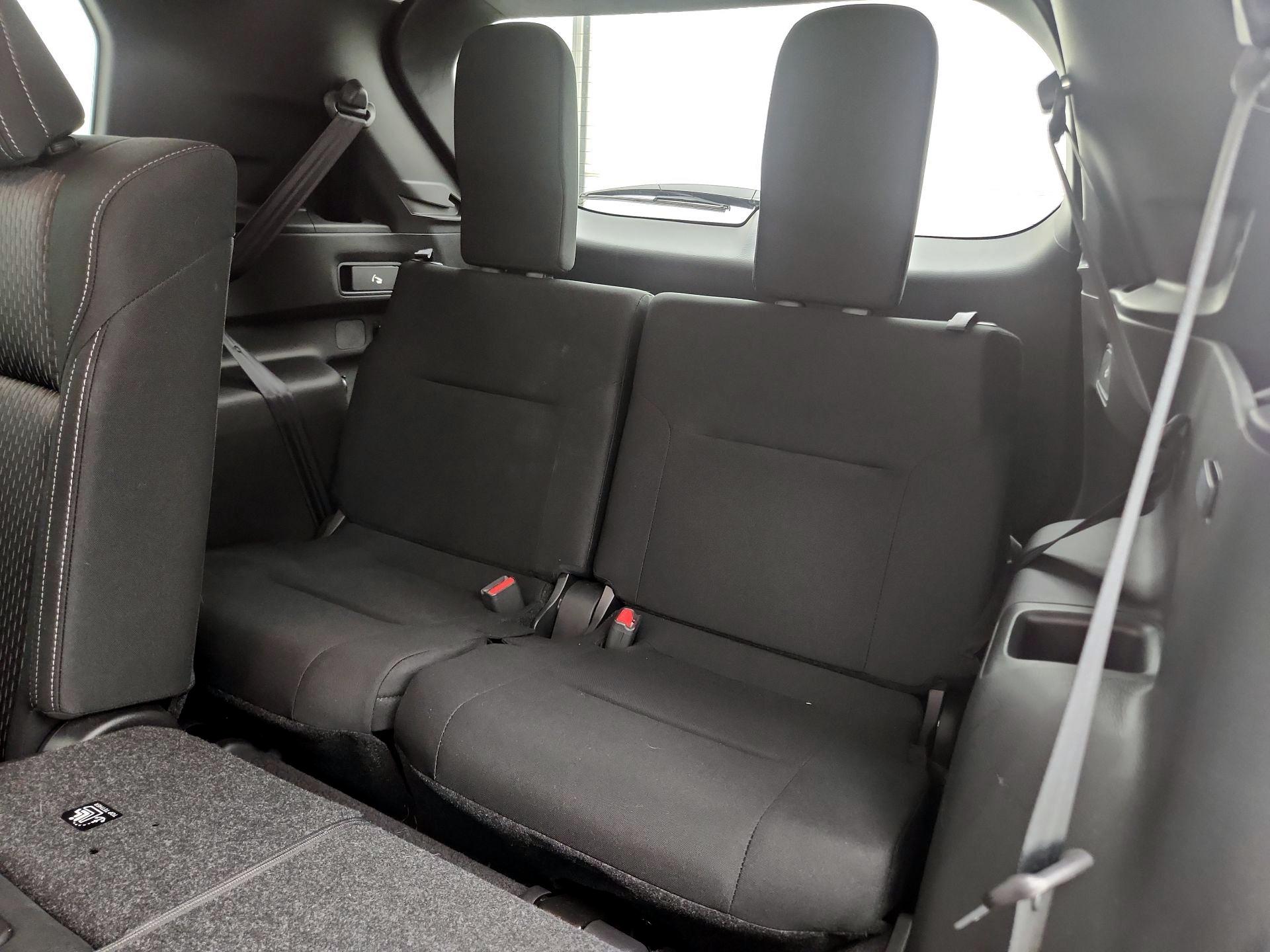 Thumbnail: 2022 Mitsubishi Outlander - 20