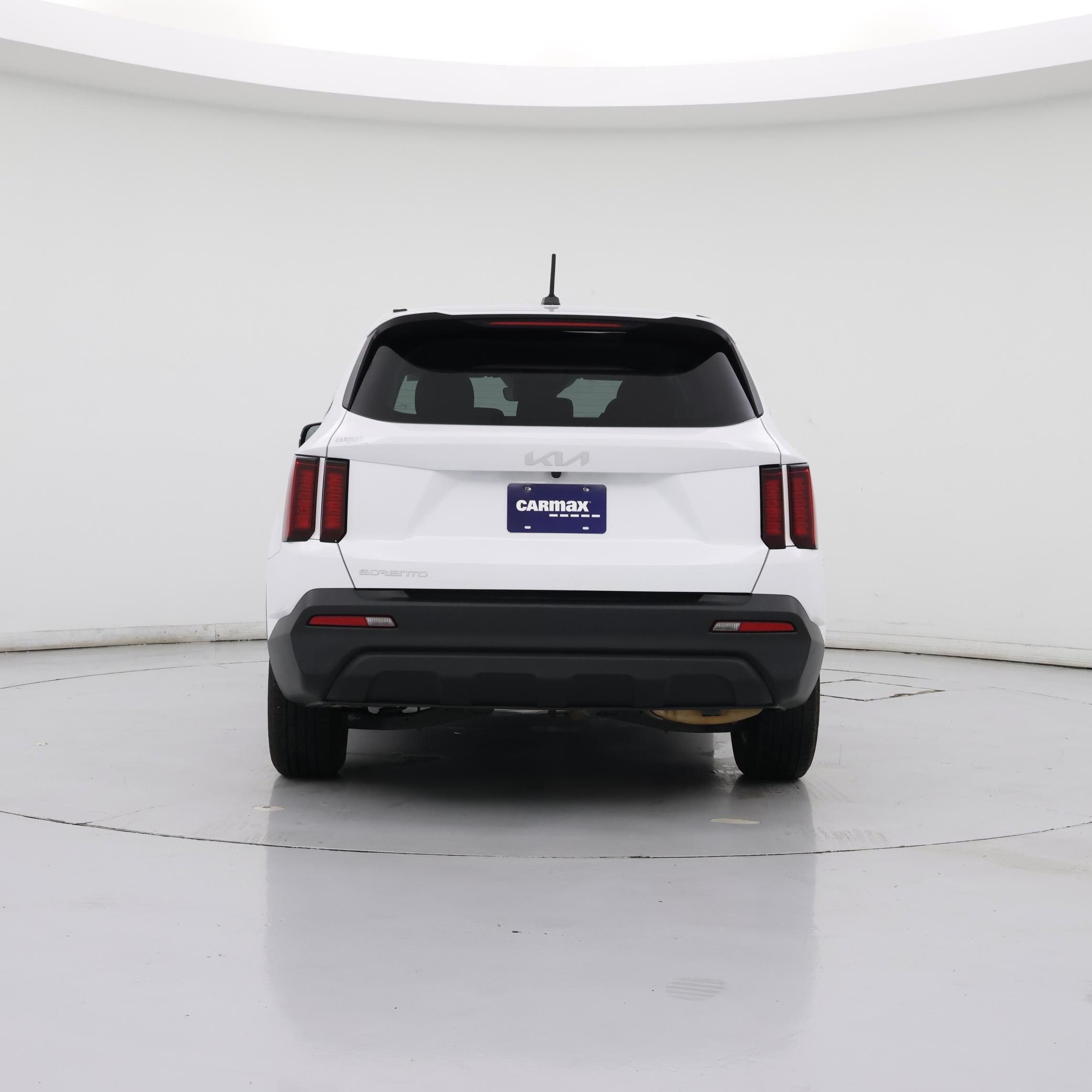 Thumbnail: 2023 Kia Sorento - 6