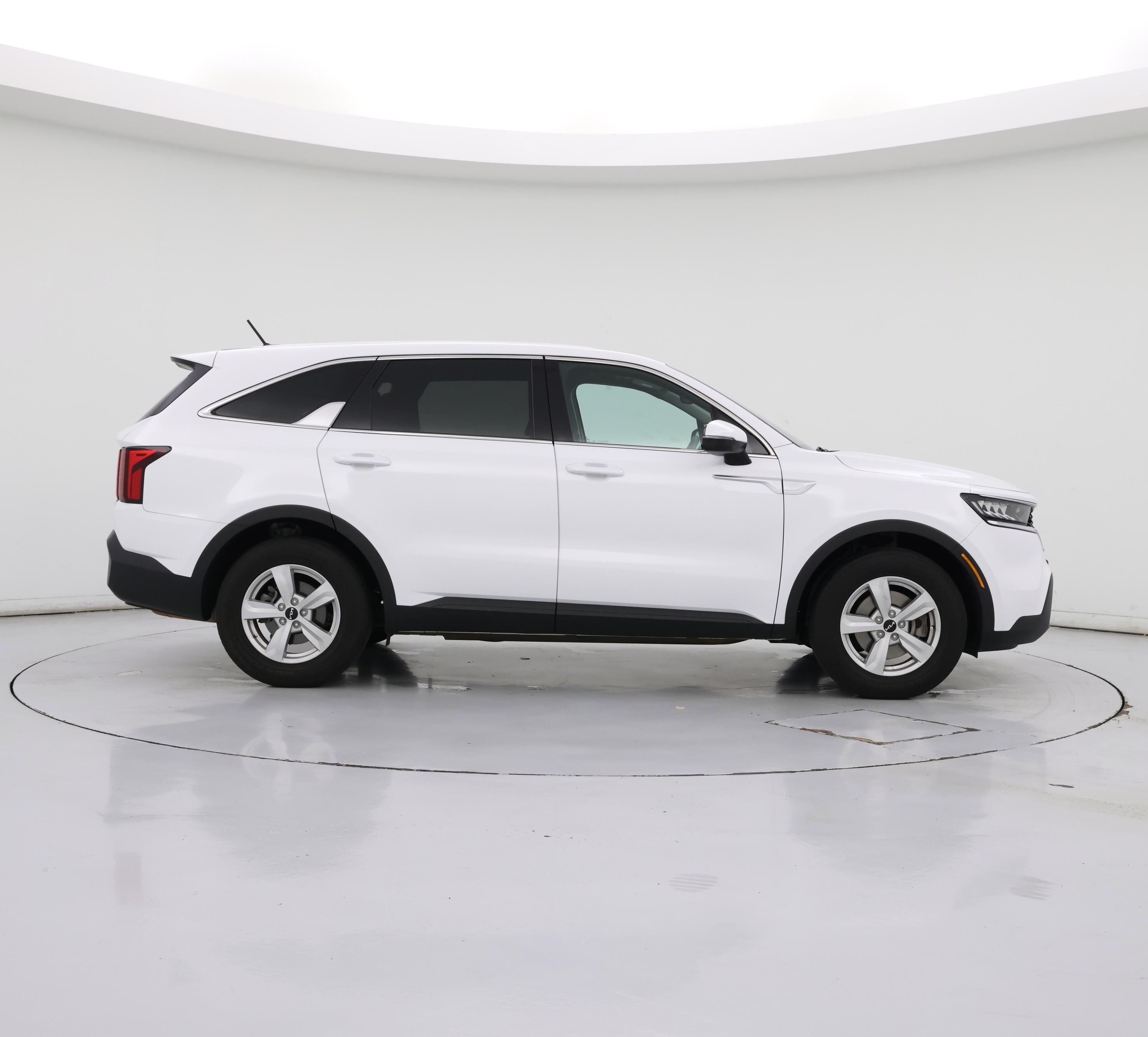 Thumbnail: 2023 Kia Sorento - 7