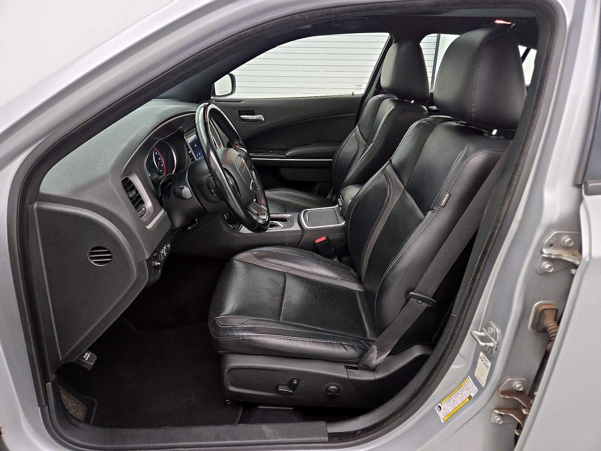 Thumbnail: 2022 Dodge Charger - 11