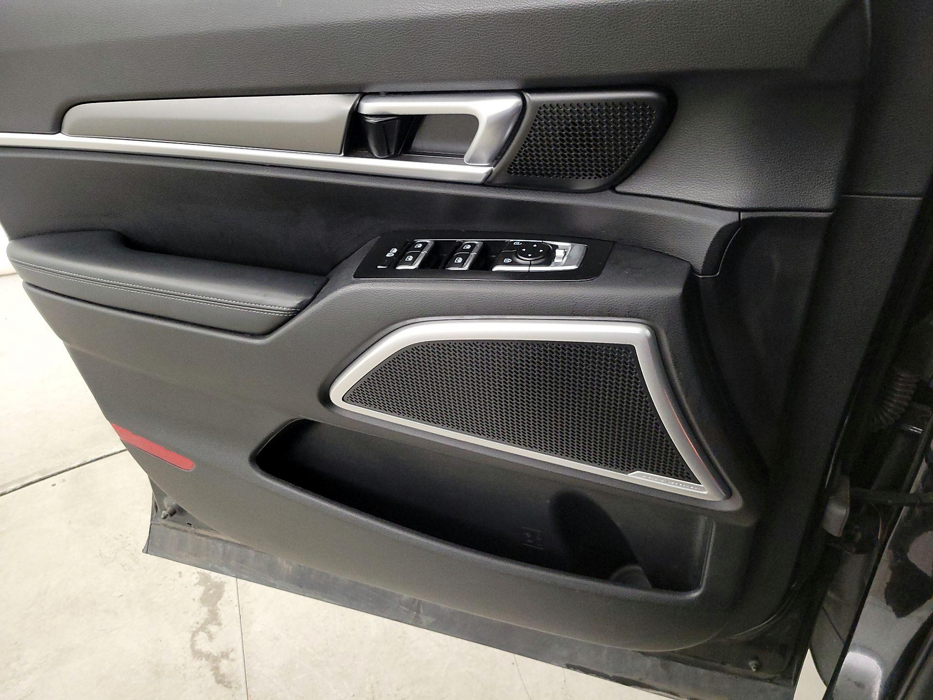 Thumbnail: 2021 Kia Telluride - 12