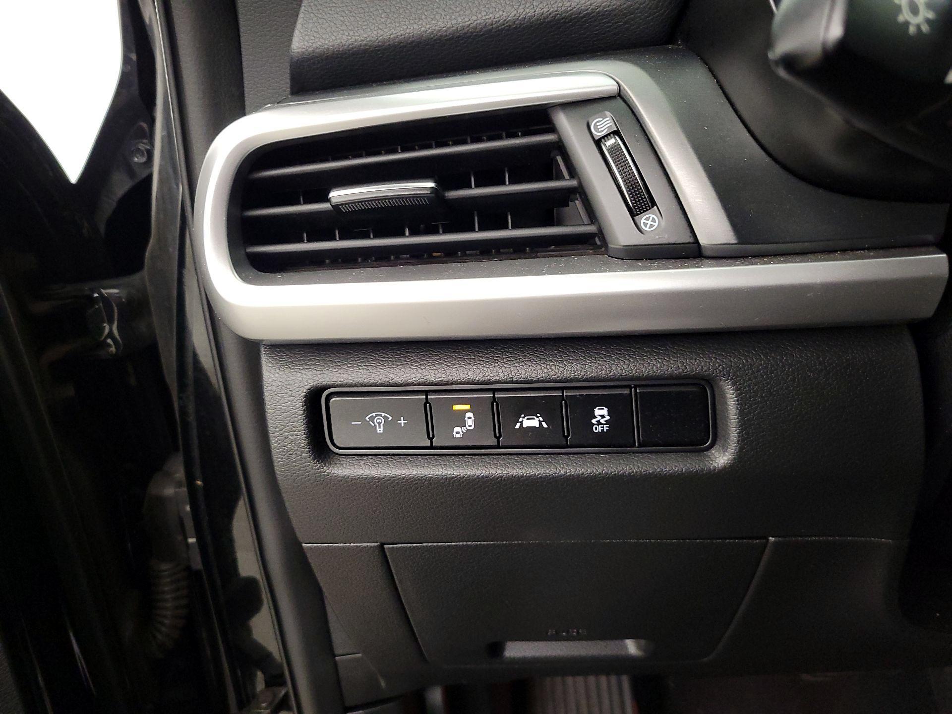 Thumbnail: 2021 Kia Telluride - 13