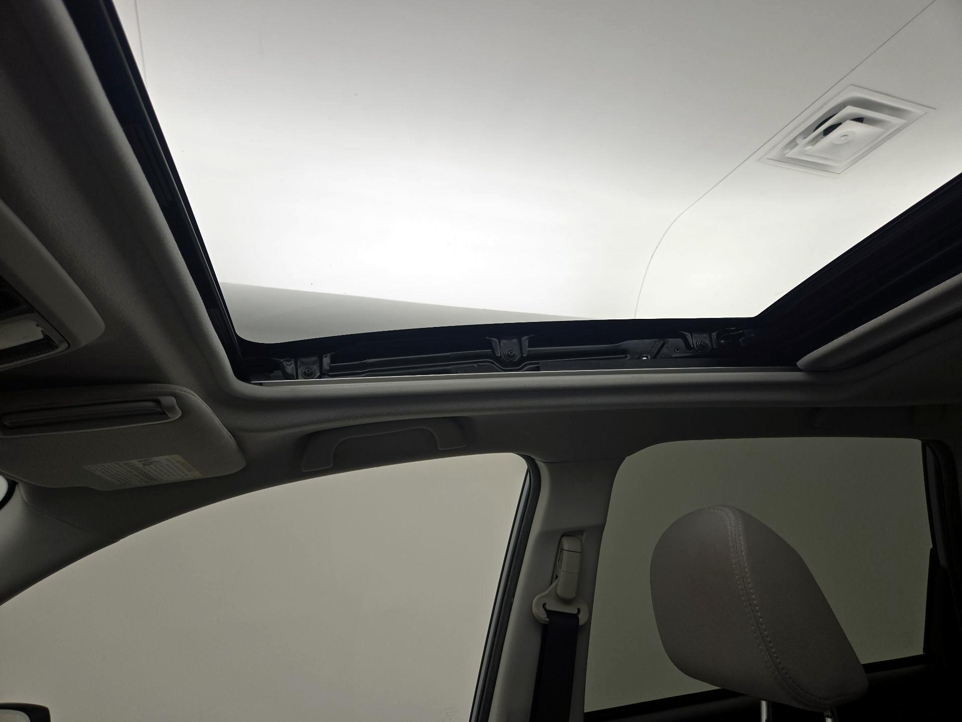 Thumbnail: 2017 Subaru Forester - 19