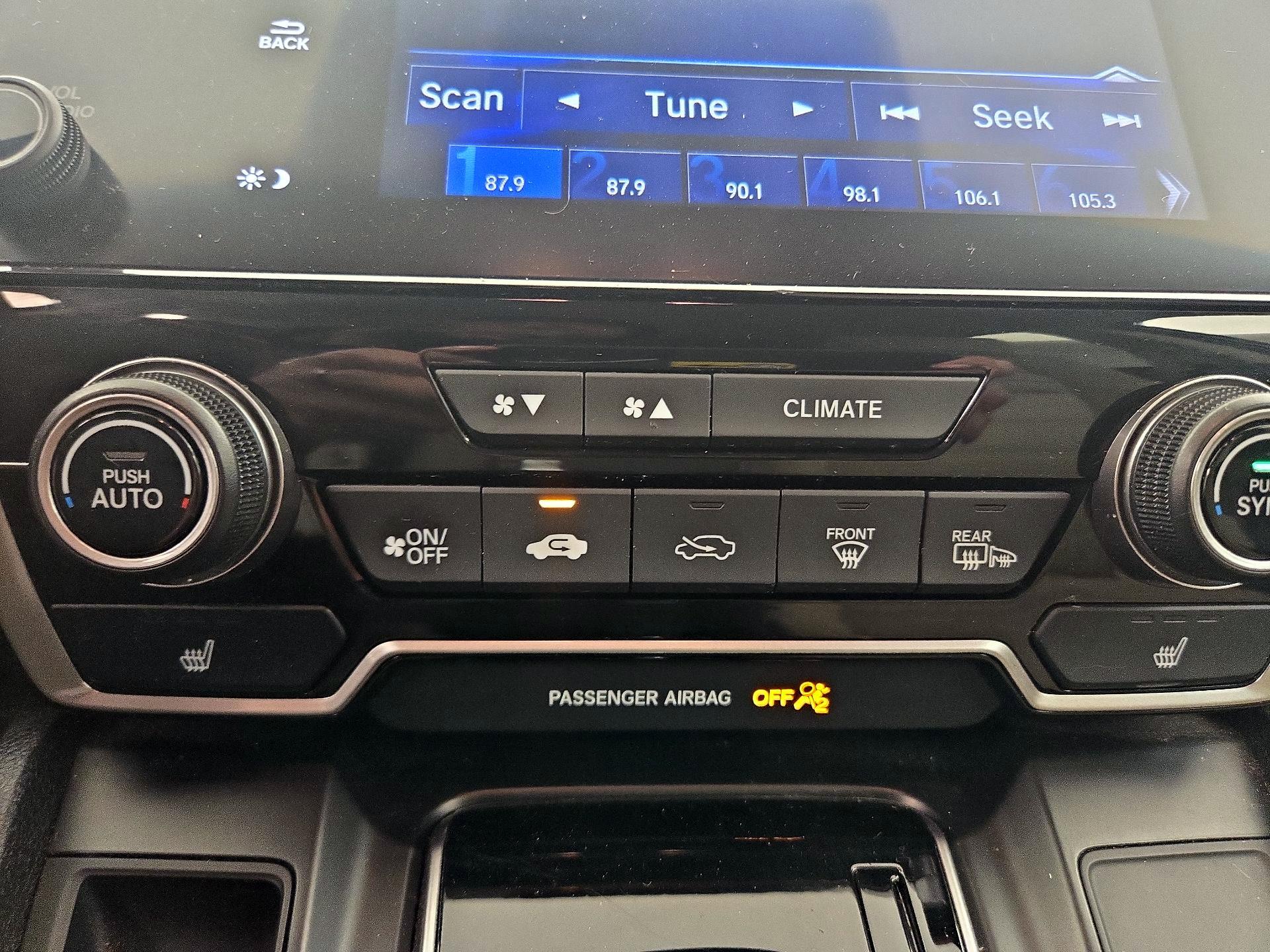 Thumbnail: 2018 Honda CR-V - 16