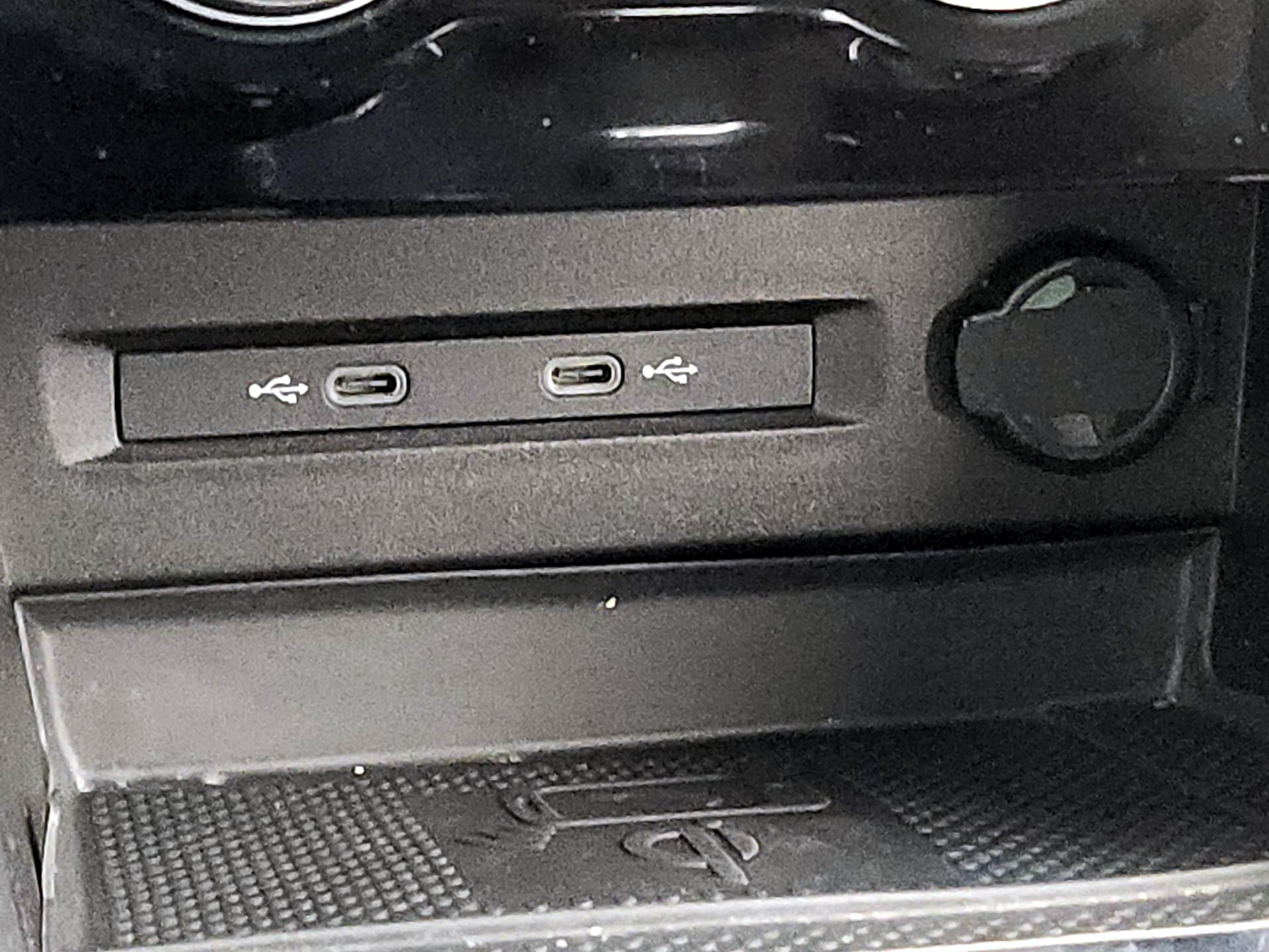 Thumbnail: 2023 Volkswagen Taos - 19