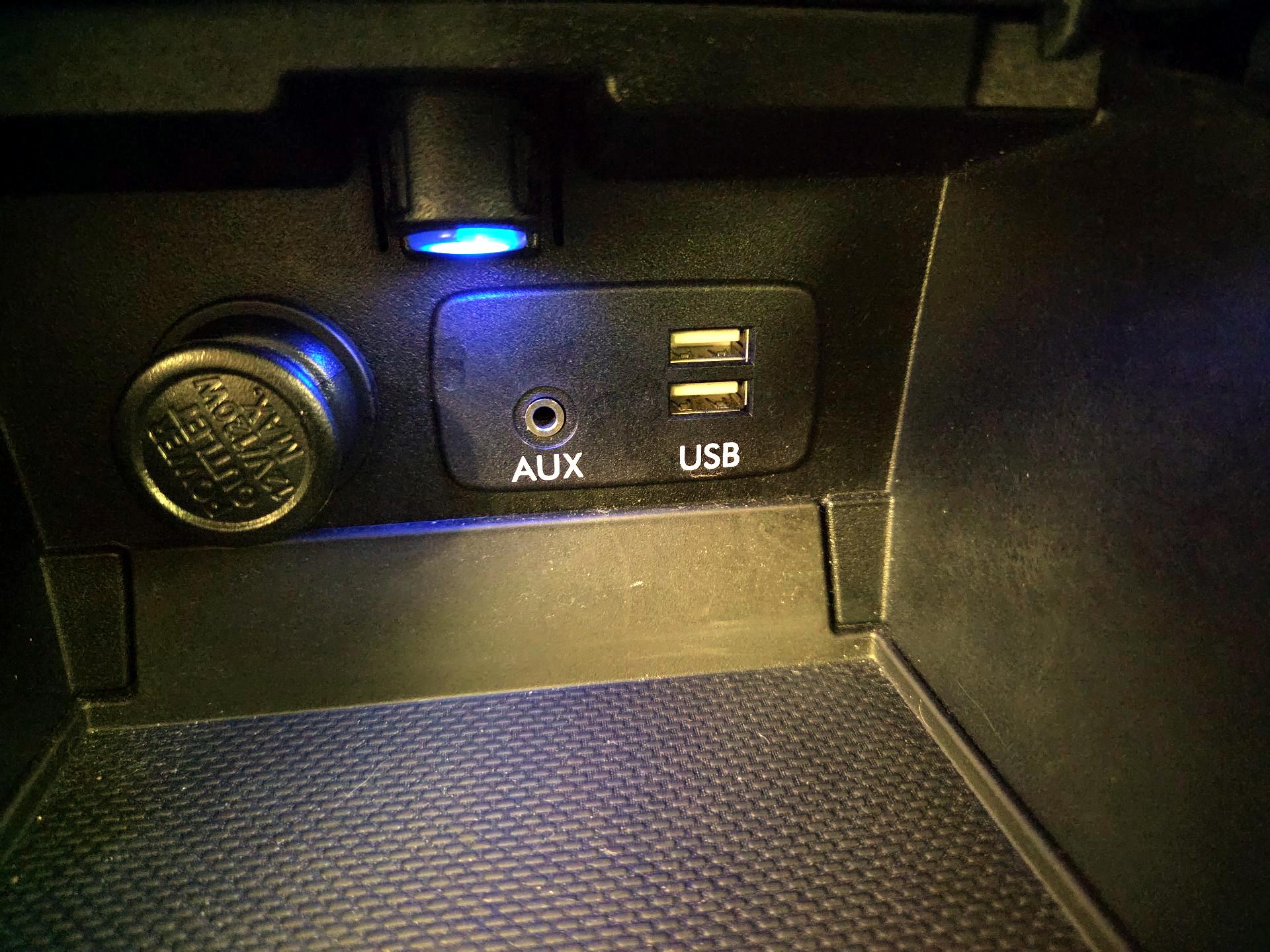 Thumbnail: 2015 Subaru Legacy - 18