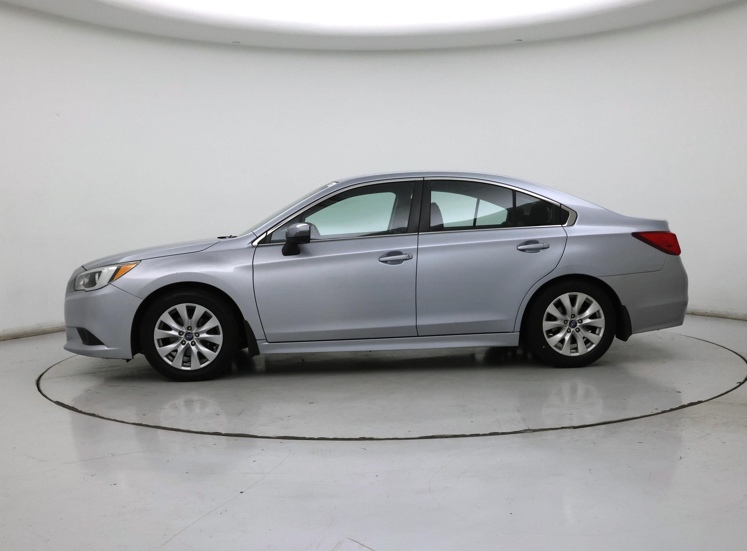 Thumbnail: 2015 Subaru Legacy - 3