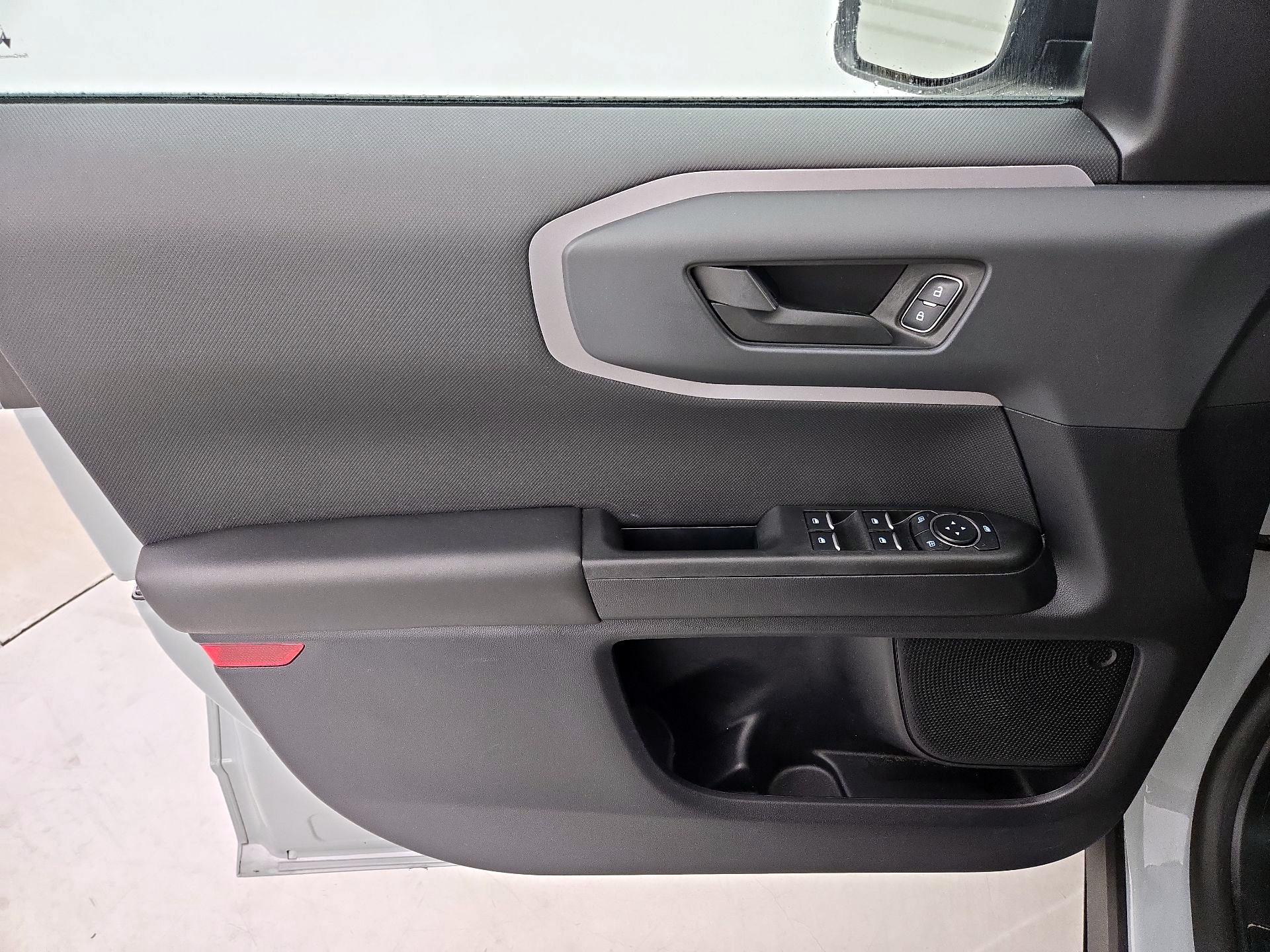 Thumbnail: 2023 Ford Bronco Sport - 12