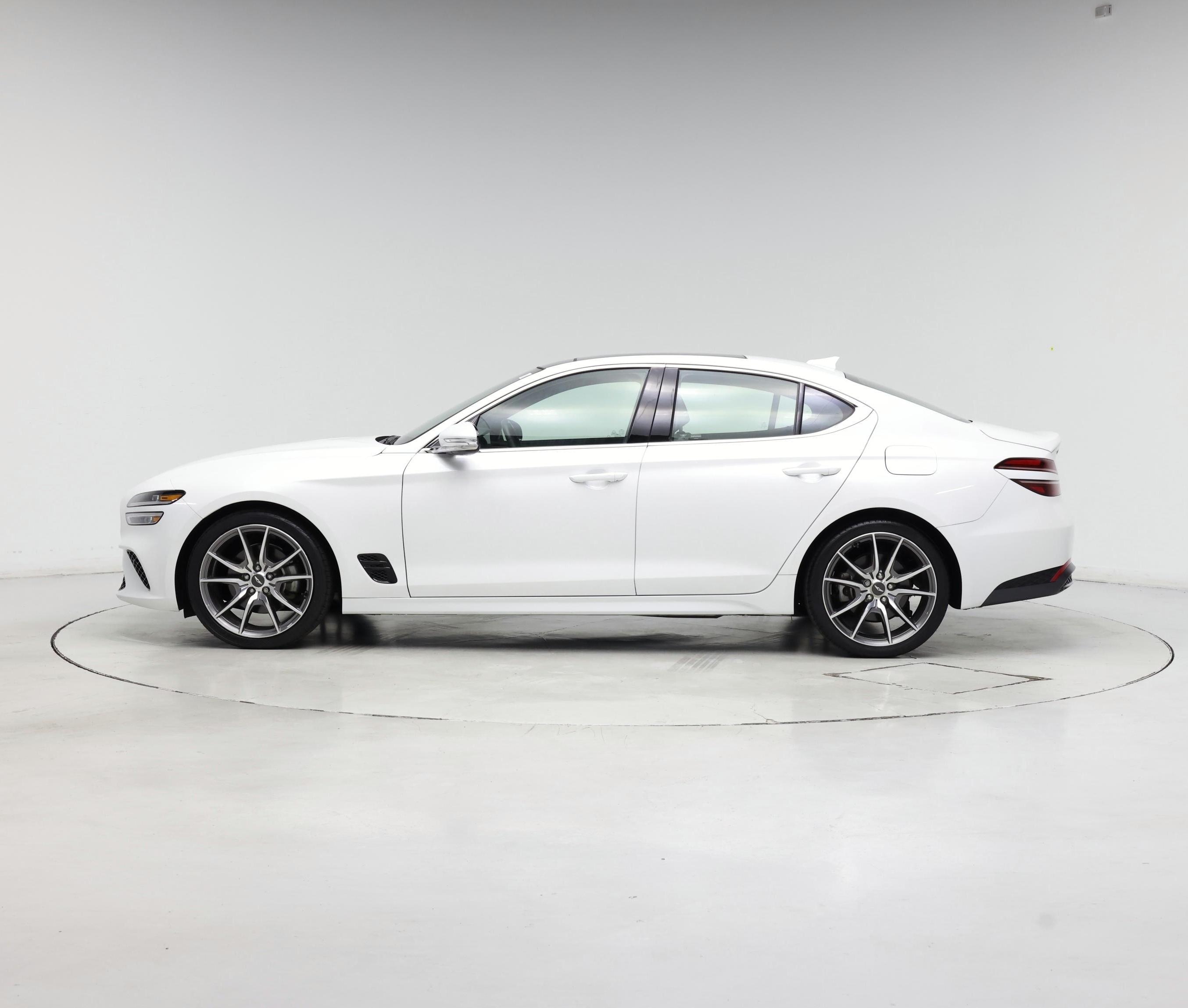 Thumbnail: 2022 Genesis G70 - 3