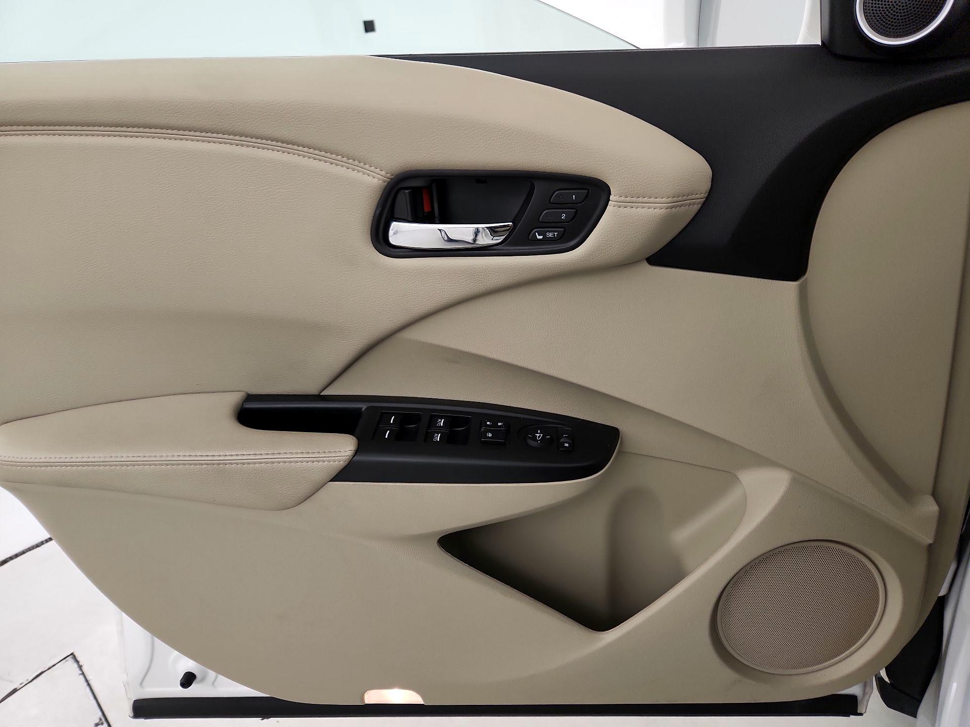 Thumbnail: 2015 Acura RDX - 12