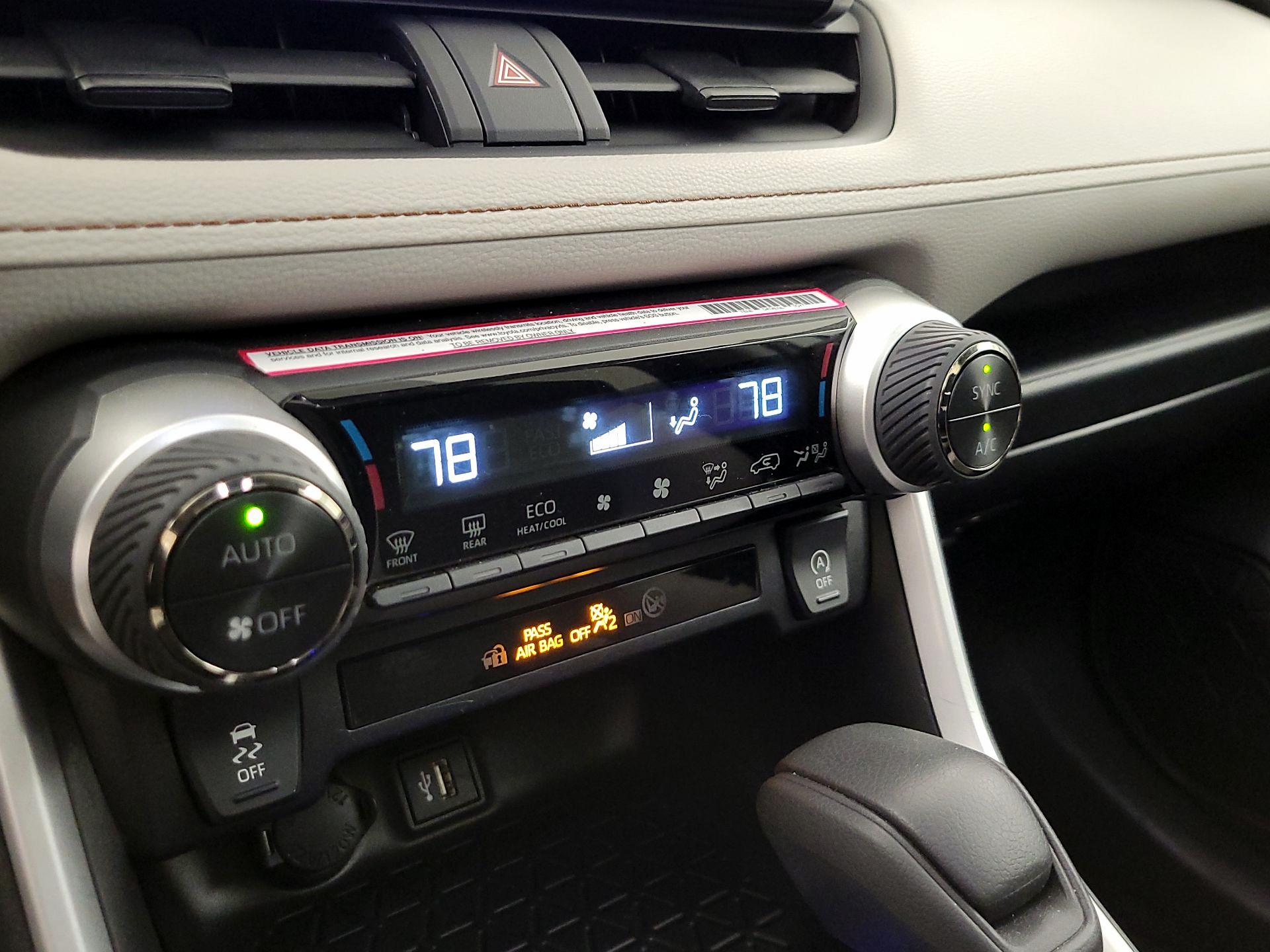 Thumbnail: 2024 Toyota RAV4 - 16