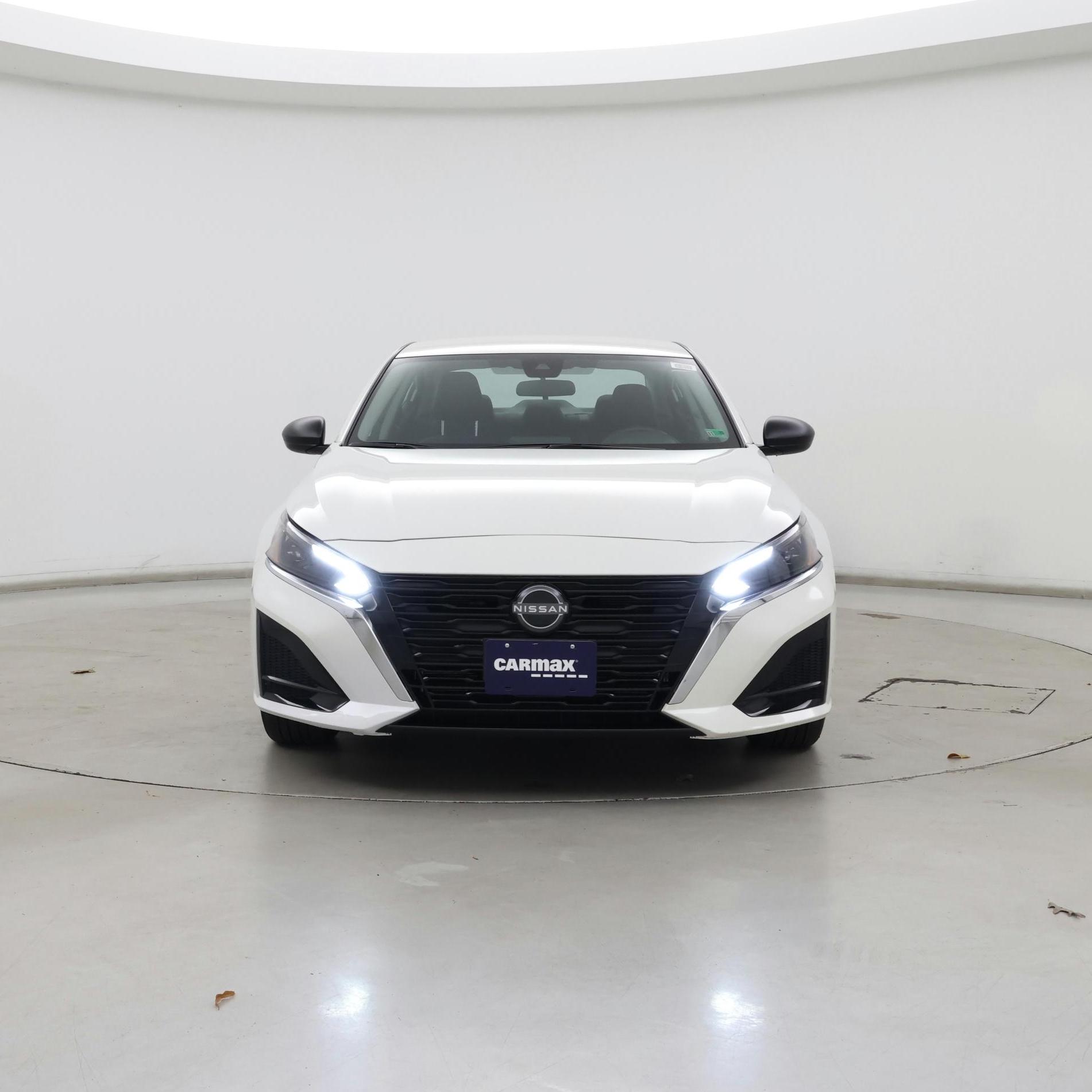 Thumbnail: 2024 Nissan Altima - 5