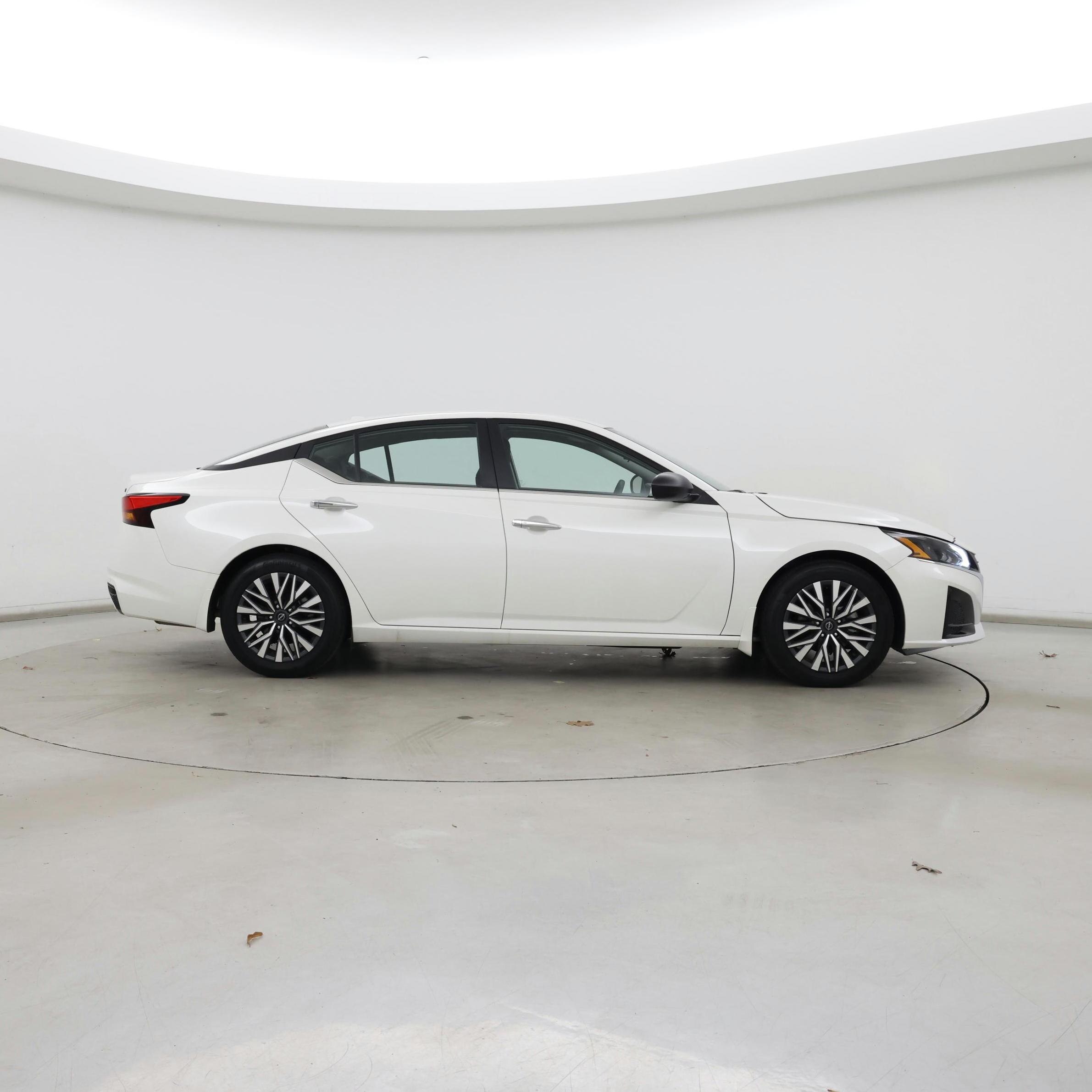 Thumbnail: 2024 Nissan Altima - 7