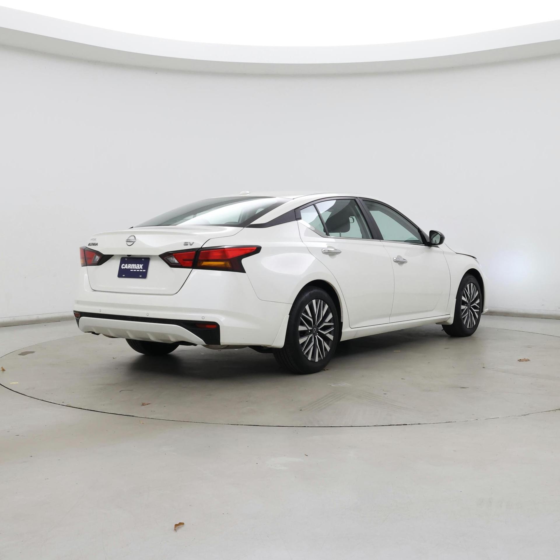 Thumbnail: 2024 Nissan Altima - 8