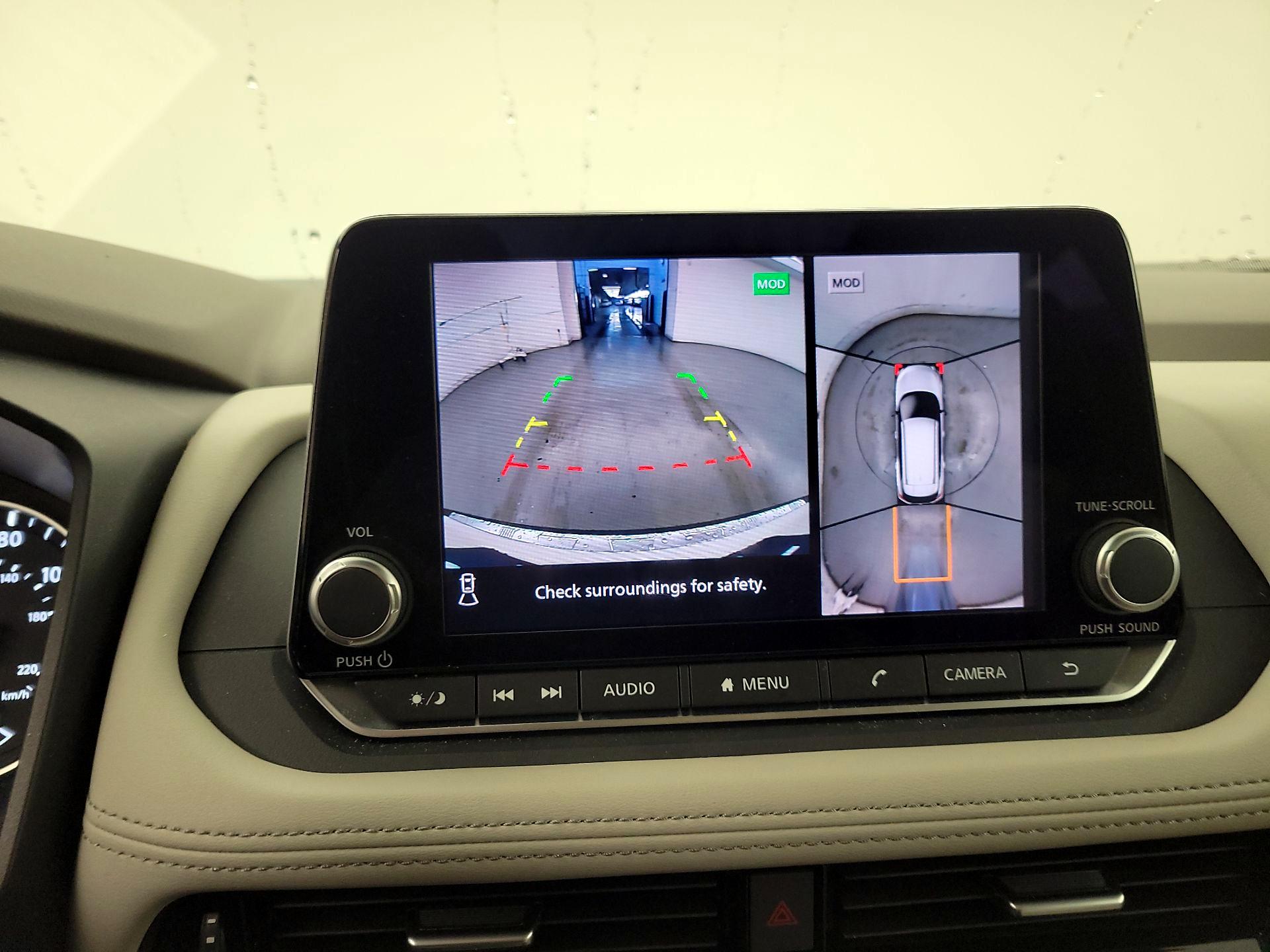 Thumbnail: 2023 Nissan Rogue - 15