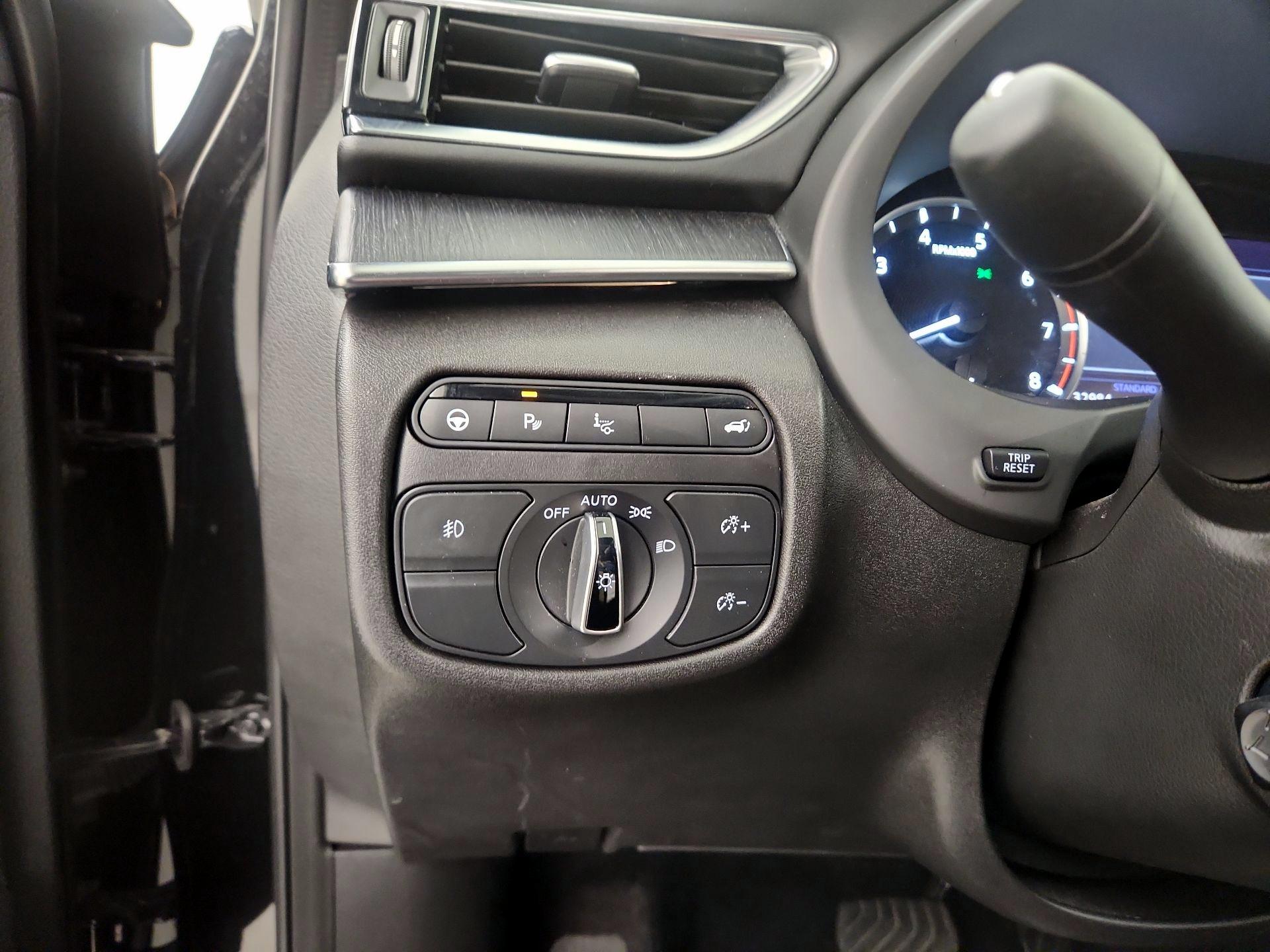 Thumbnail: 2022 INFINITI QX55 - 13