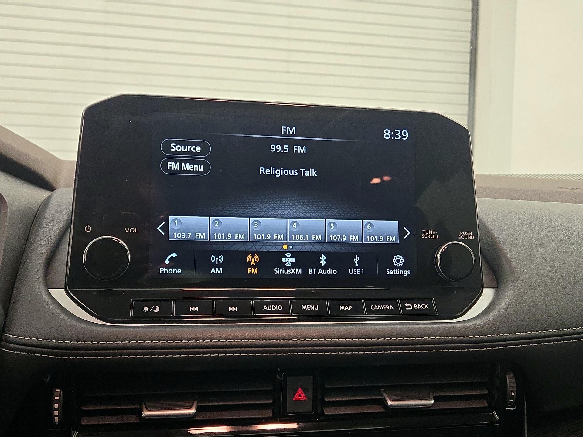 Thumbnail: 2023 Nissan Rogue - 15