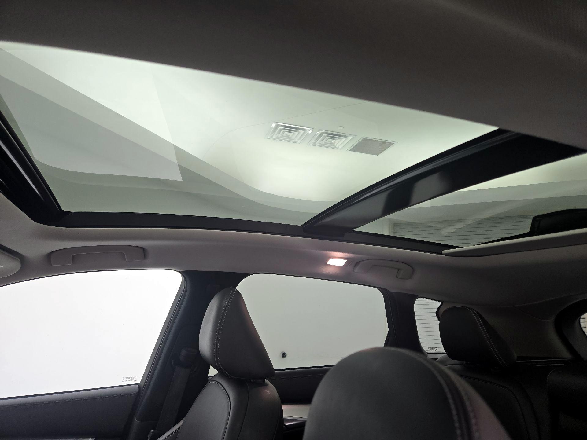 Thumbnail: 2022 INFINITI QX50 - 20