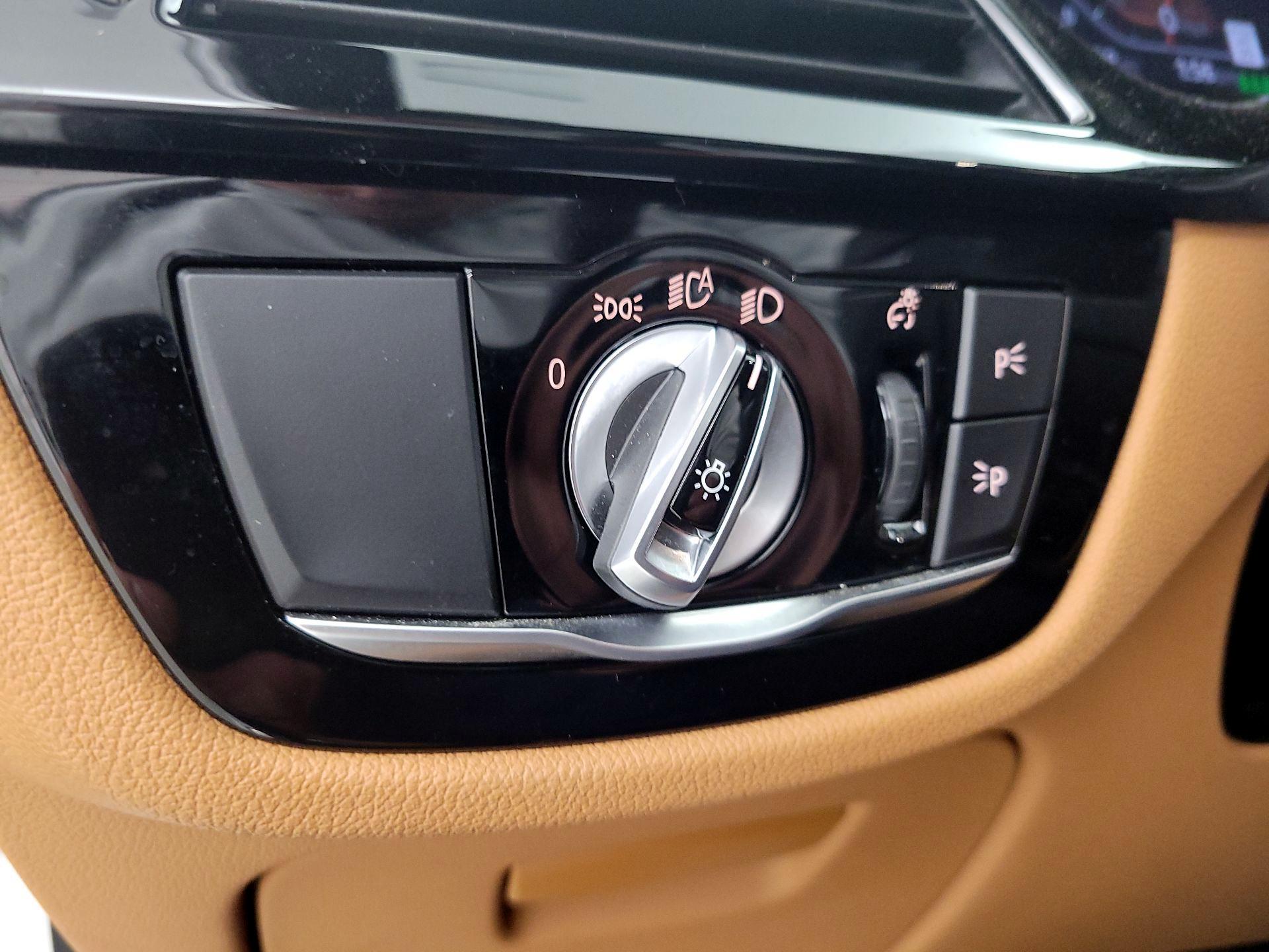 Thumbnail: 2022 BMW 5 Series - 13