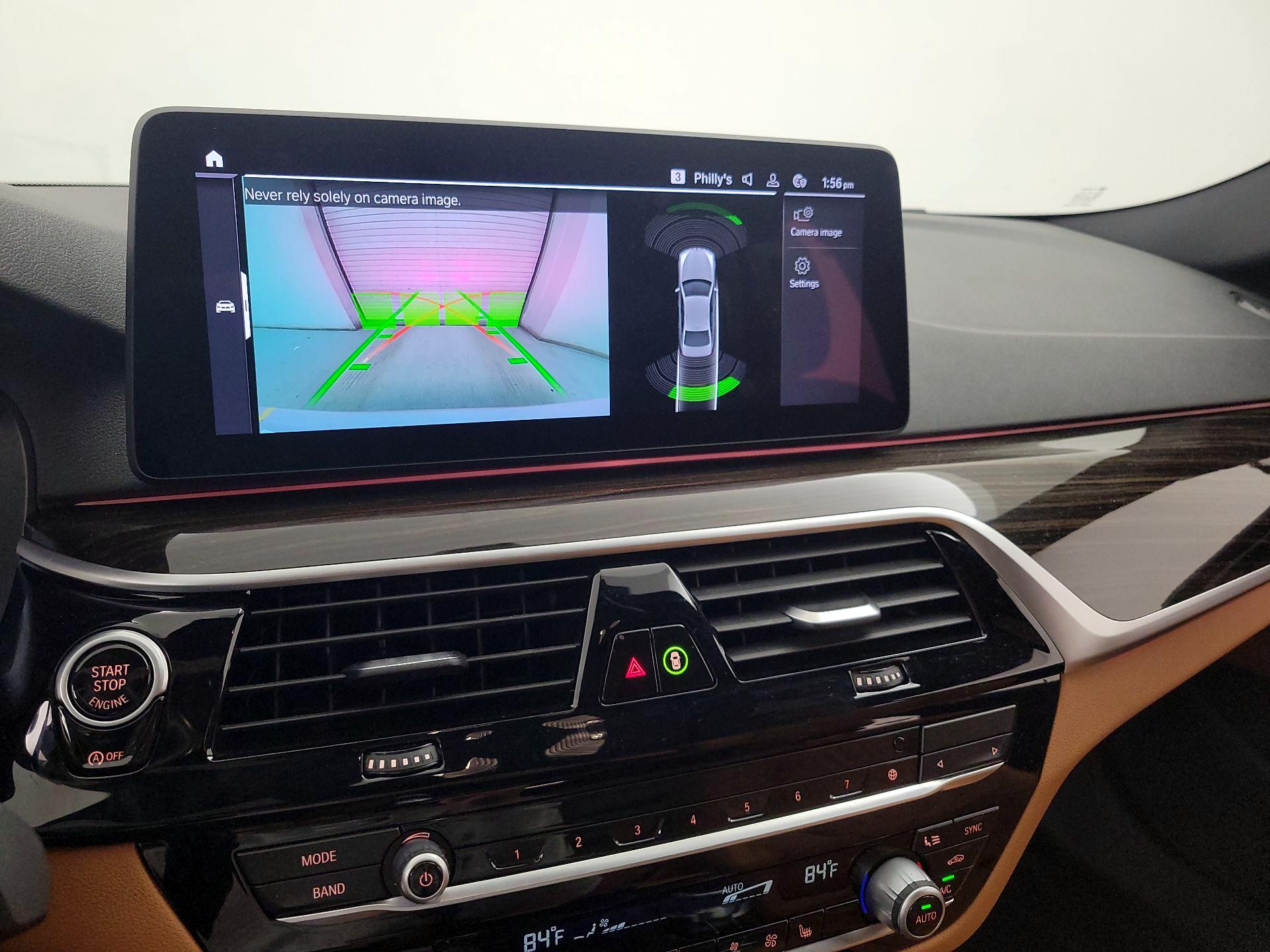 Thumbnail: 2022 BMW 5 Series - 15