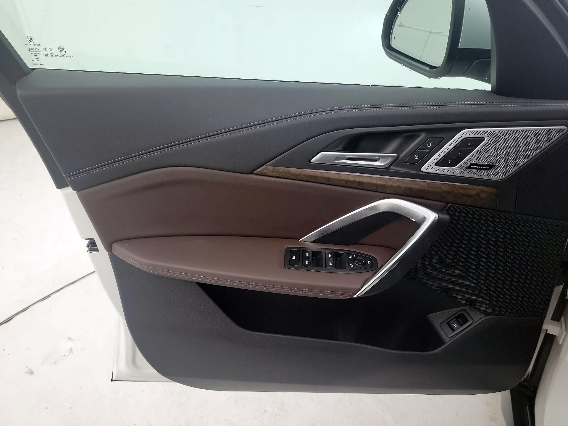 Thumbnail: 2023 BMW X1 - 12