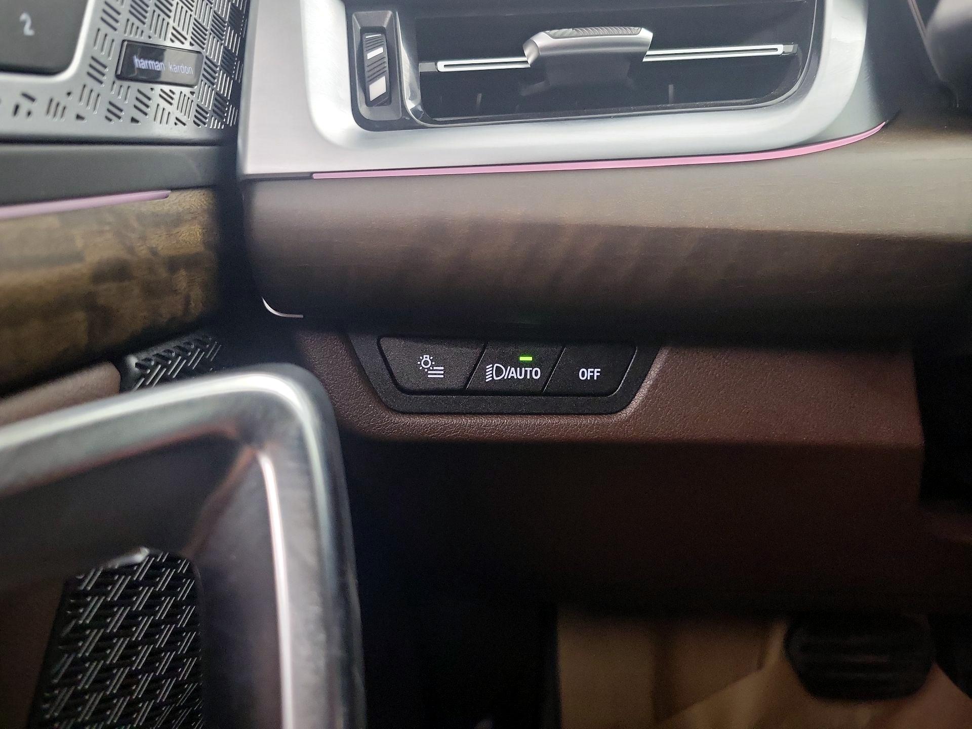 Thumbnail: 2023 BMW X1 - 13