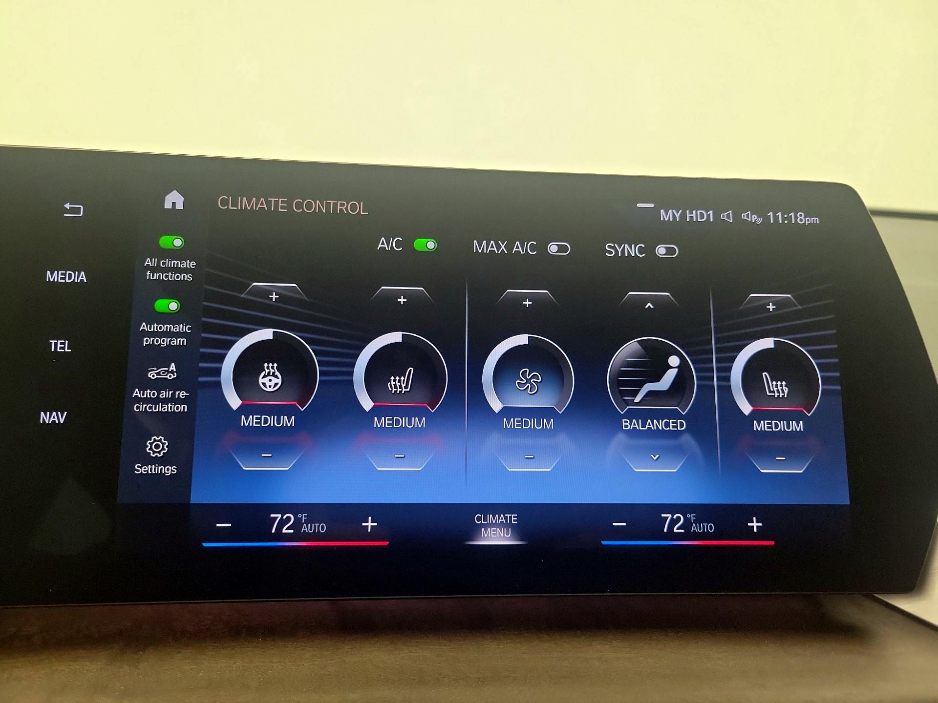 Thumbnail: 2023 BMW X1 - 16