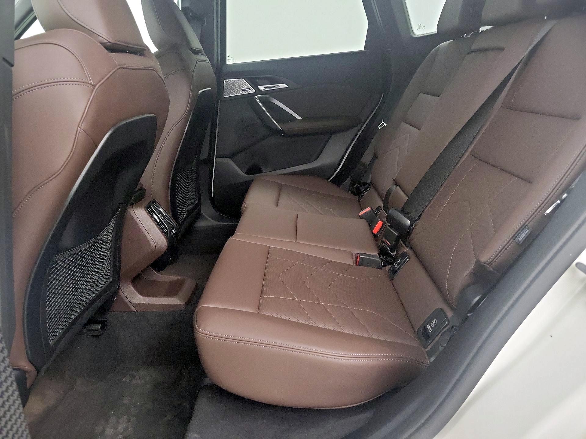 Thumbnail: 2023 BMW X1 - 19