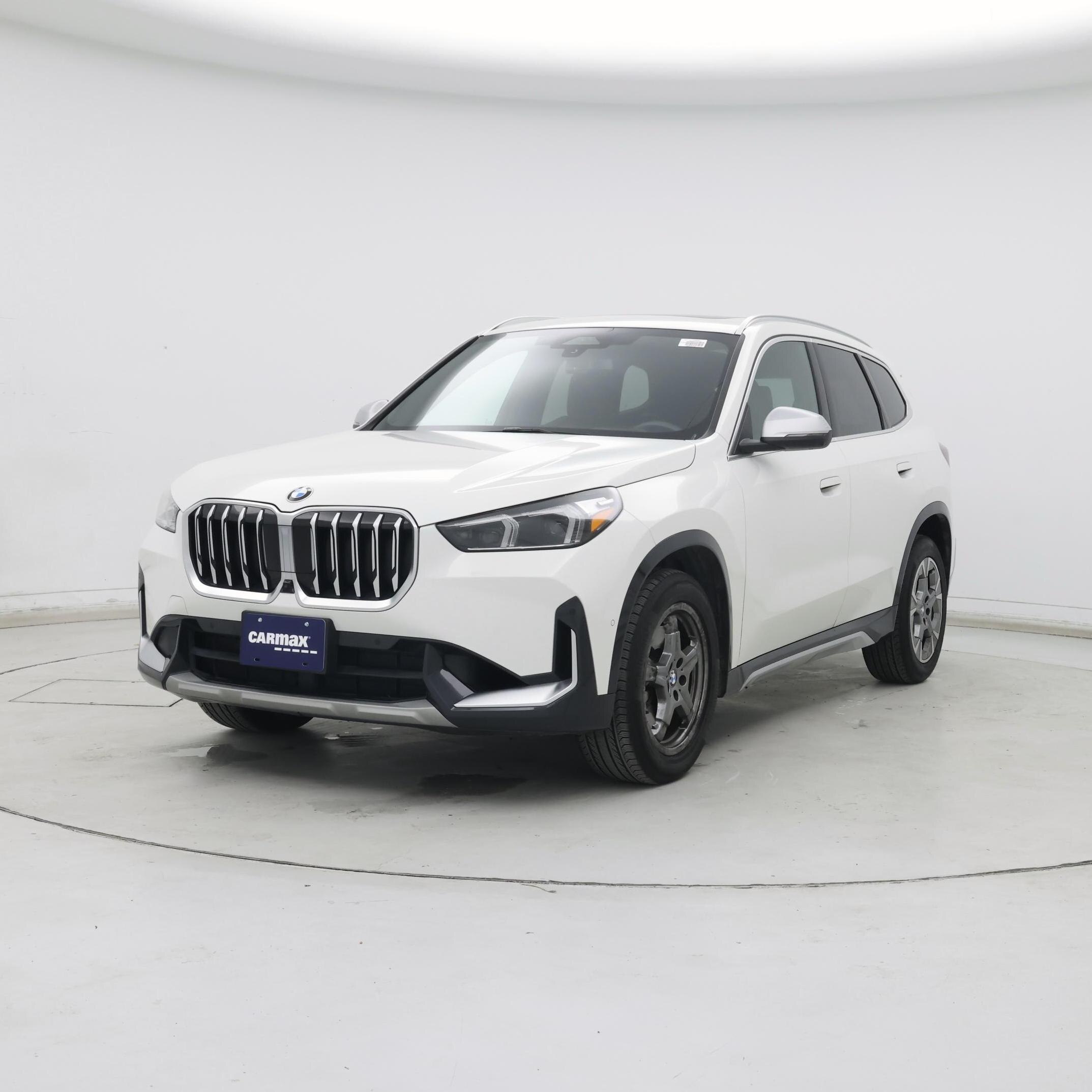 Thumbnail: 2023 BMW X1 - 4