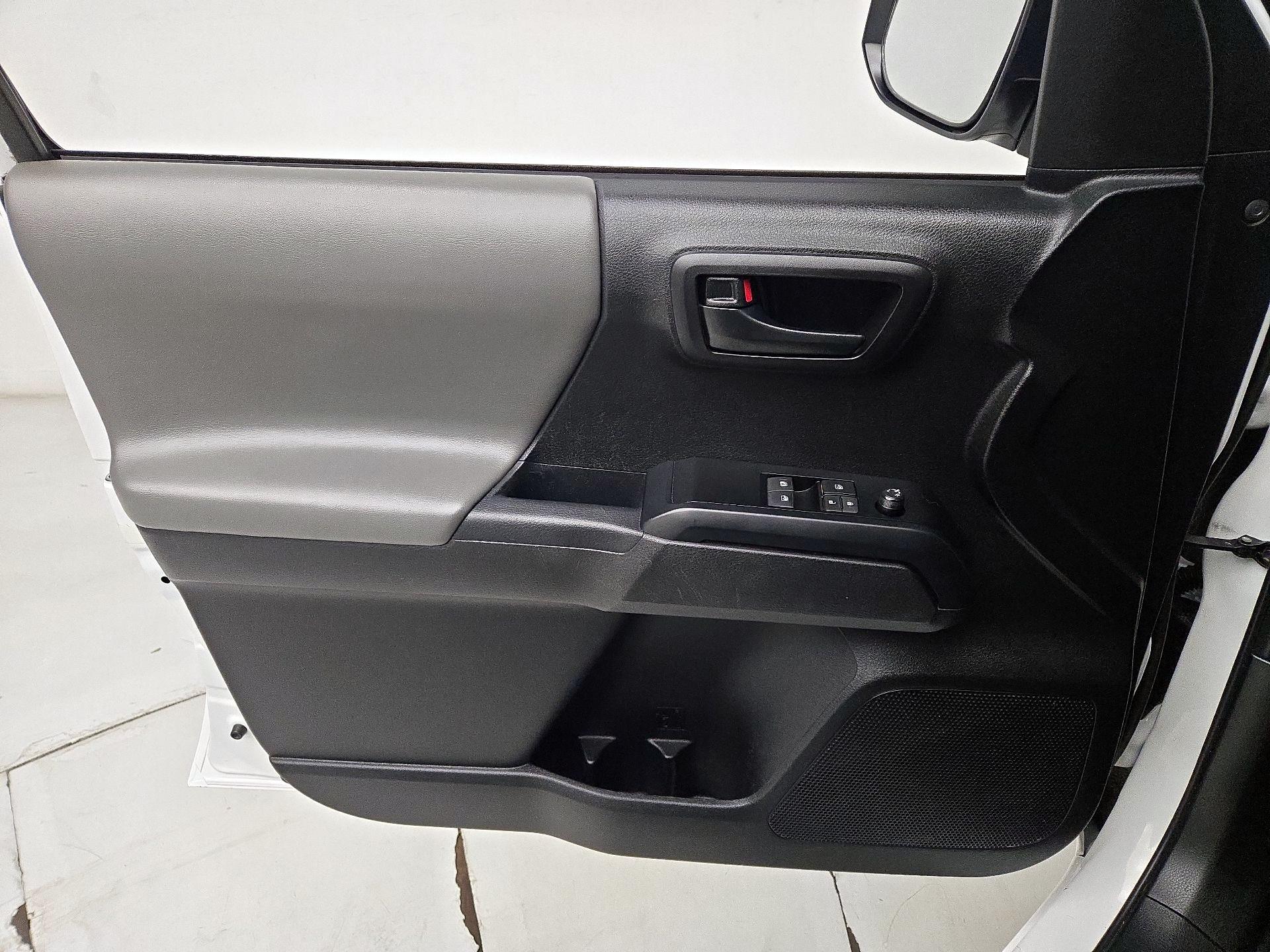 Thumbnail: 2023 Toyota Tacoma - 12