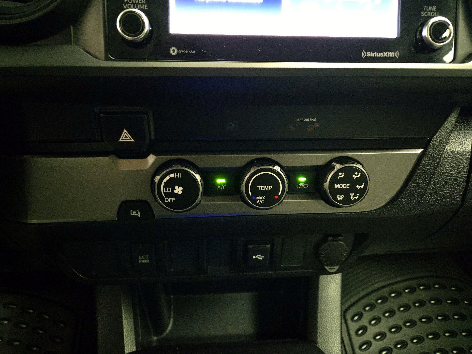 Thumbnail: 2023 Toyota Tacoma - 16